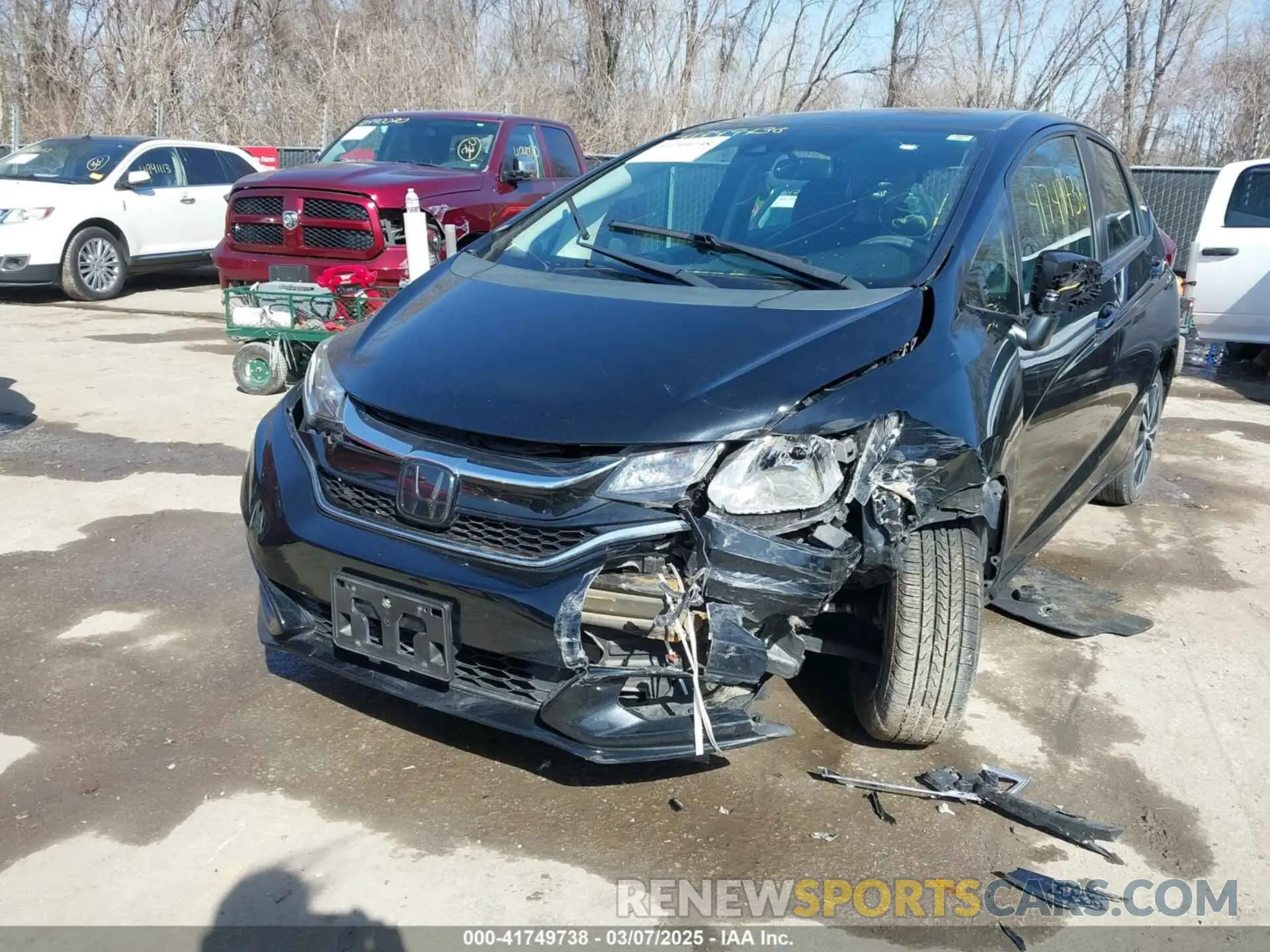 6 Фотография поврежденного автомобиля 3HGGK5H86KM716757 HONDA FIT 2019