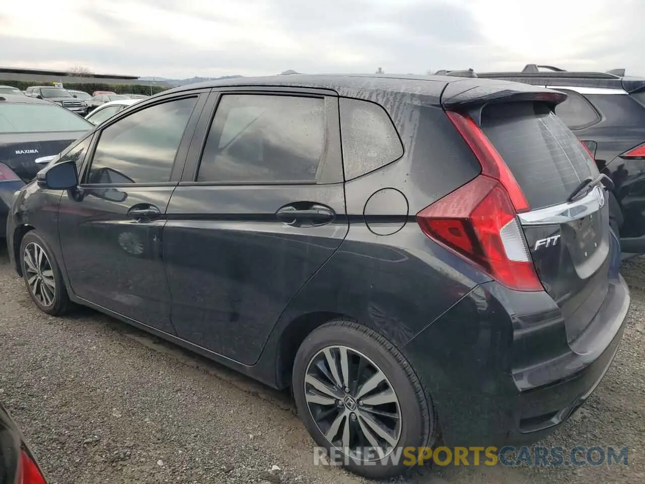 2 Фотография поврежденного автомобиля 3HGGK5H86KM721621 HONDA FIT 2019