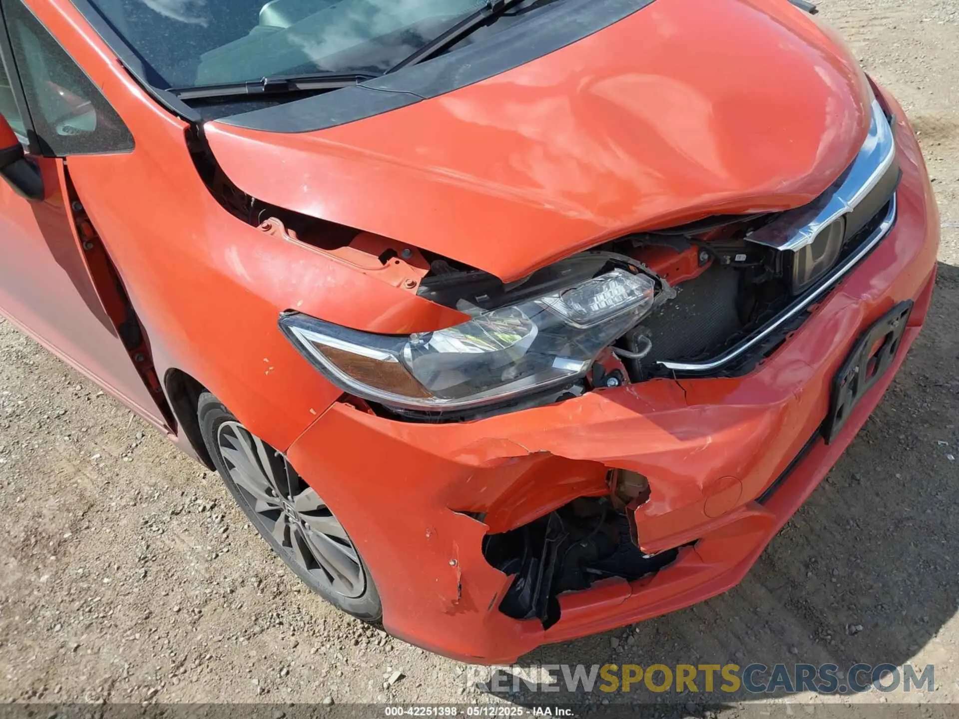 6 Фотография поврежденного автомобиля 3HGGK5H87KM722342 HONDA FIT 2019