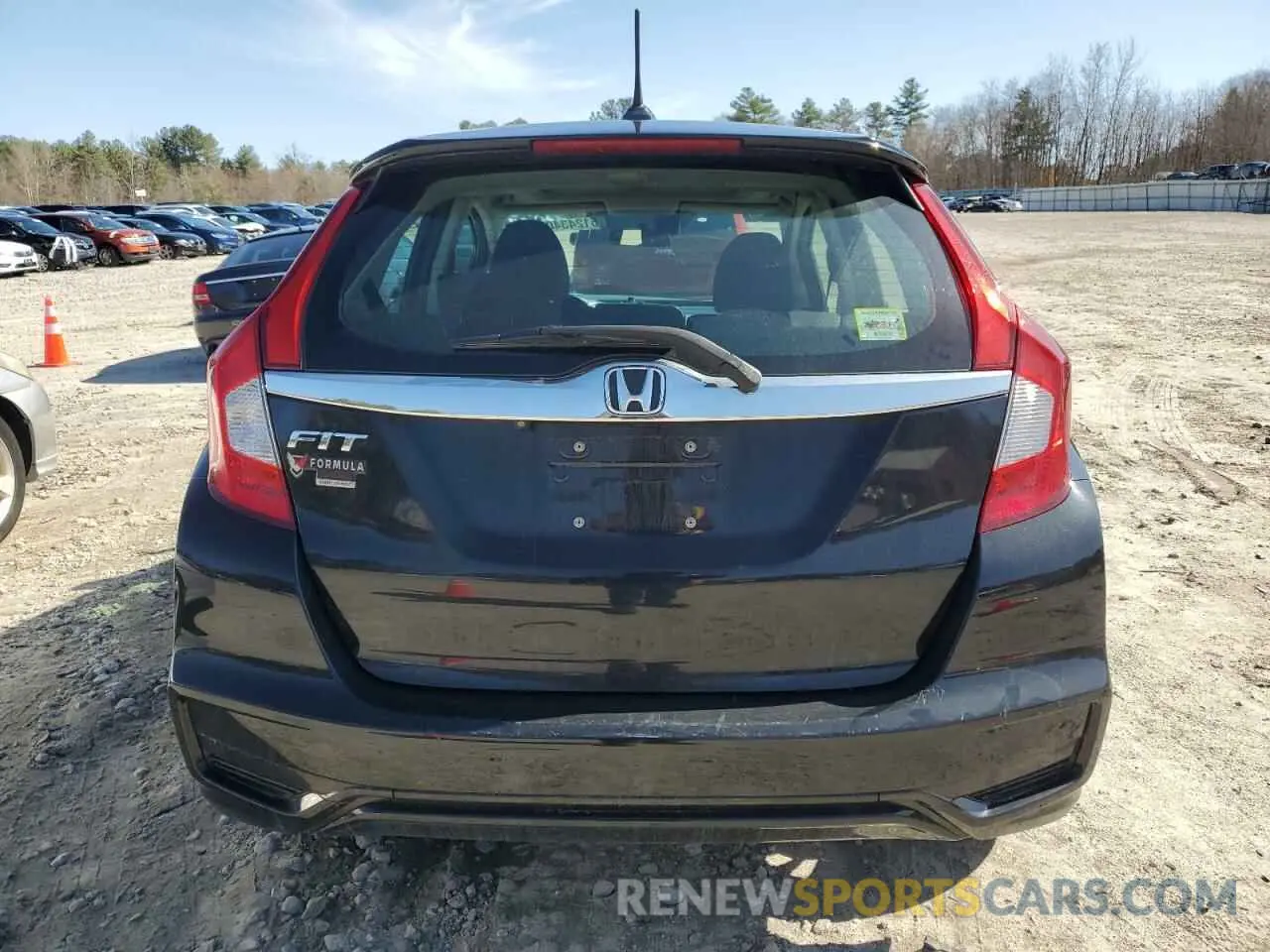 6 Photograph of a damaged car 3HGGK5H89KM747629 HONDA FIT 2019