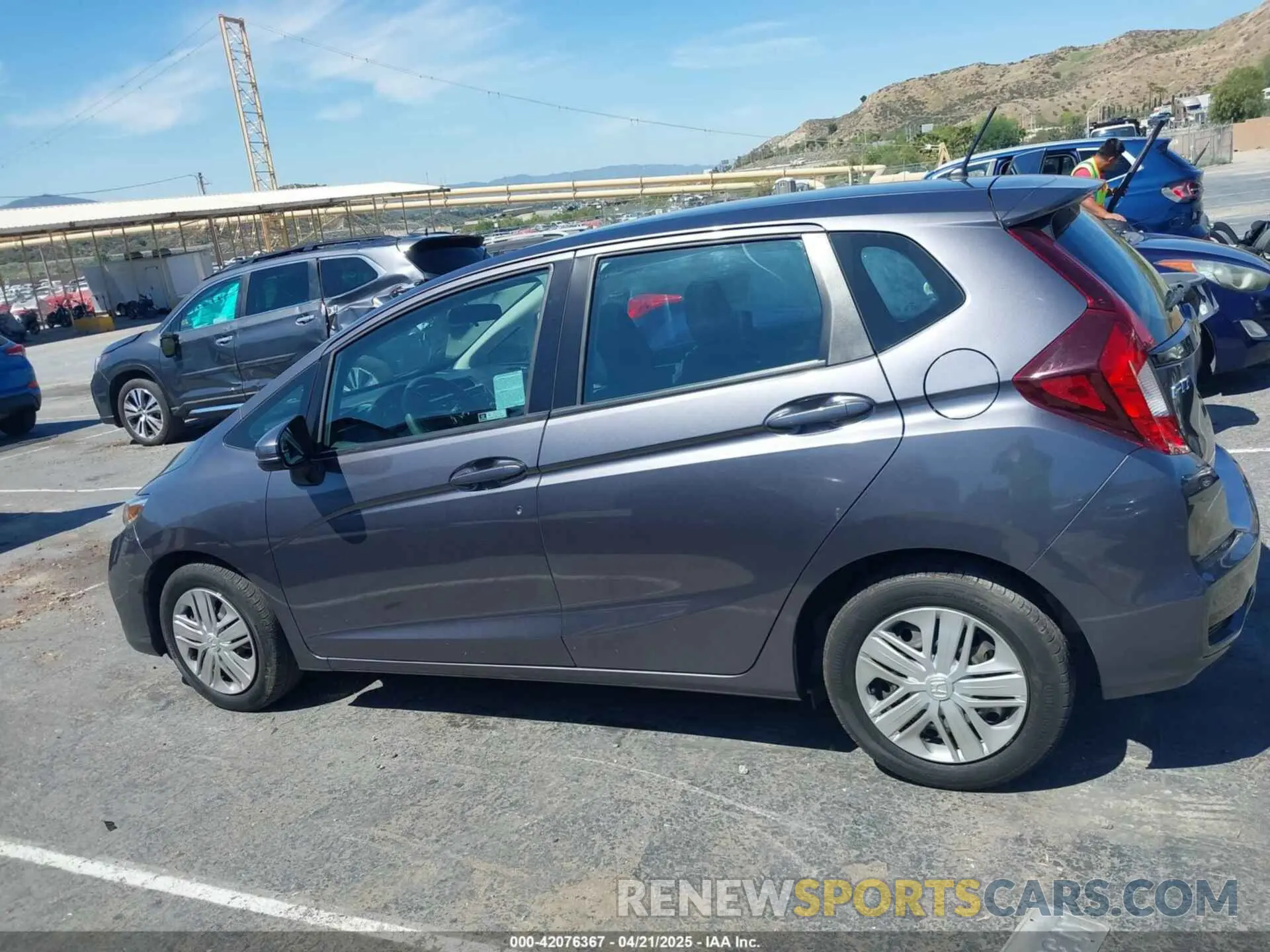 14 Photograph of a damaged car 3HGGK5H40LM707356 HONDA FIT 2020