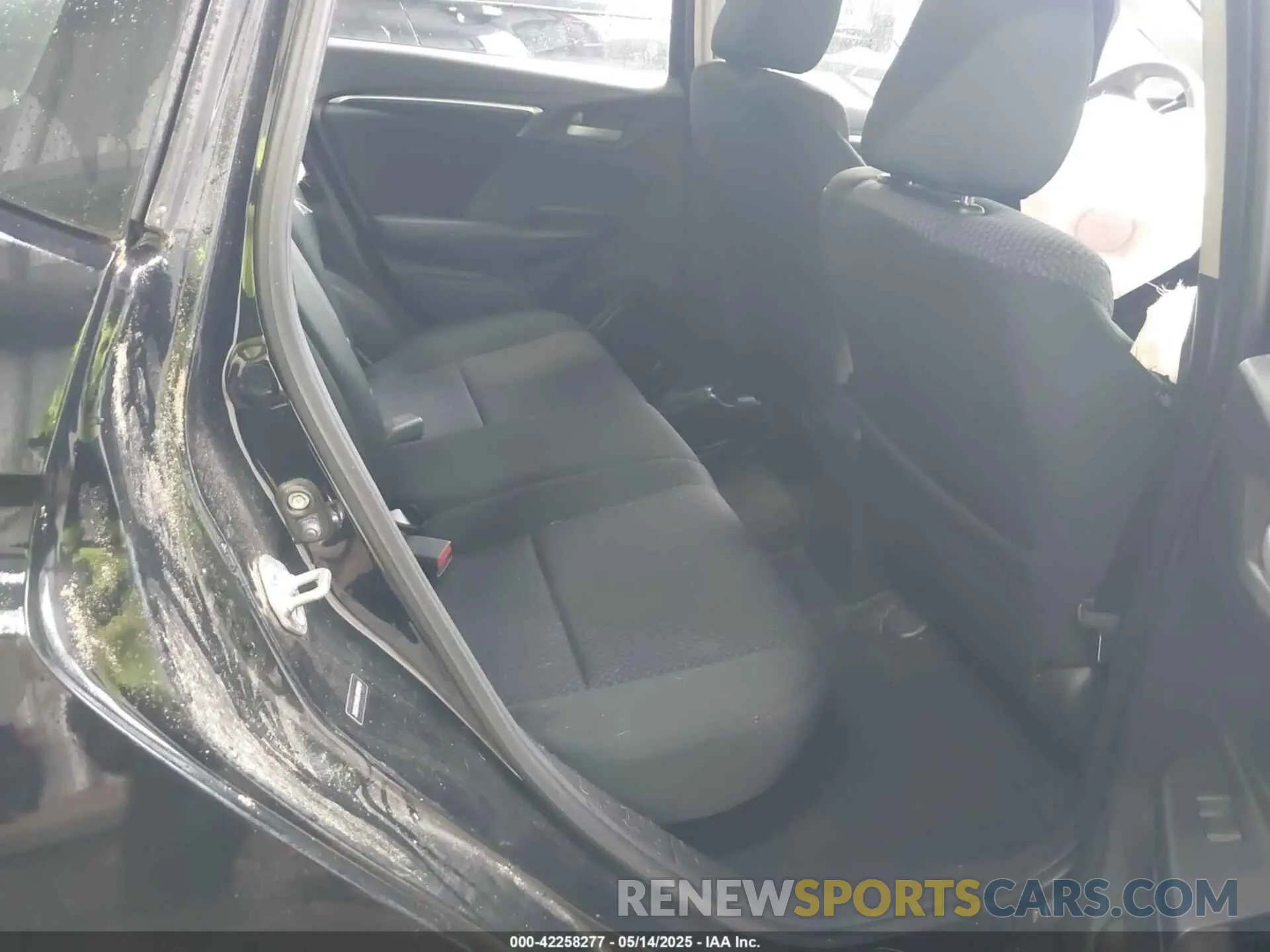 8 Фотография поврежденного автомобиля 3HGGK5H40LM709849 HONDA FIT 2020