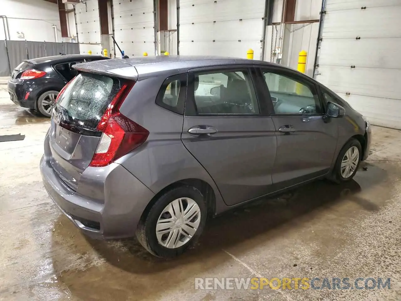 3 Фотография поврежденного автомобиля 3HGGK5H40LM725758 HONDA FIT 2020