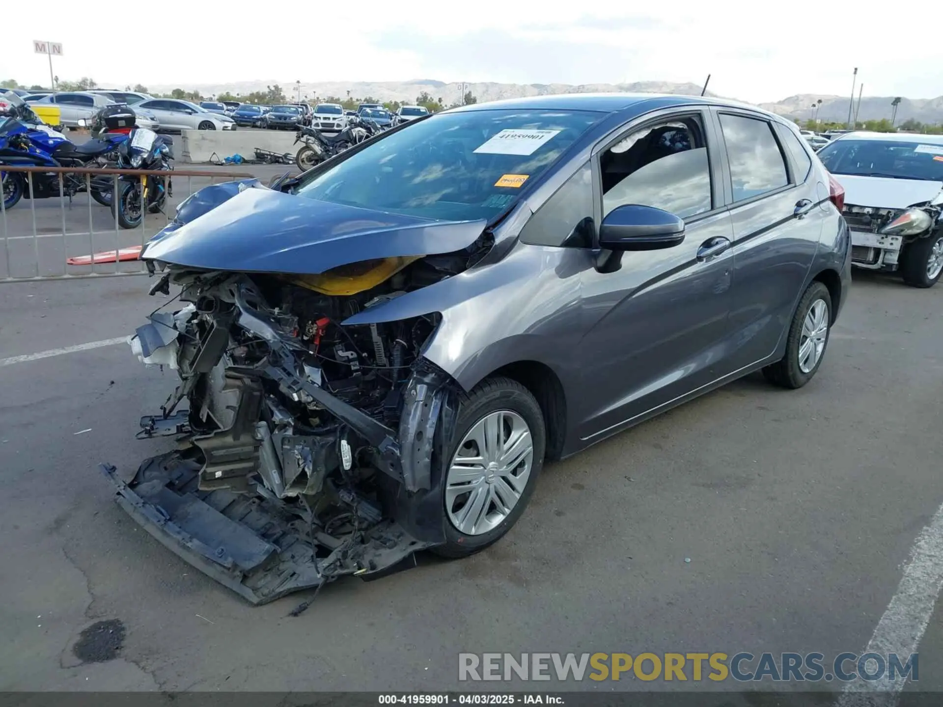 2 Photograph of a damaged car 3HGGK5H41LM708564 HONDA FIT 2020
