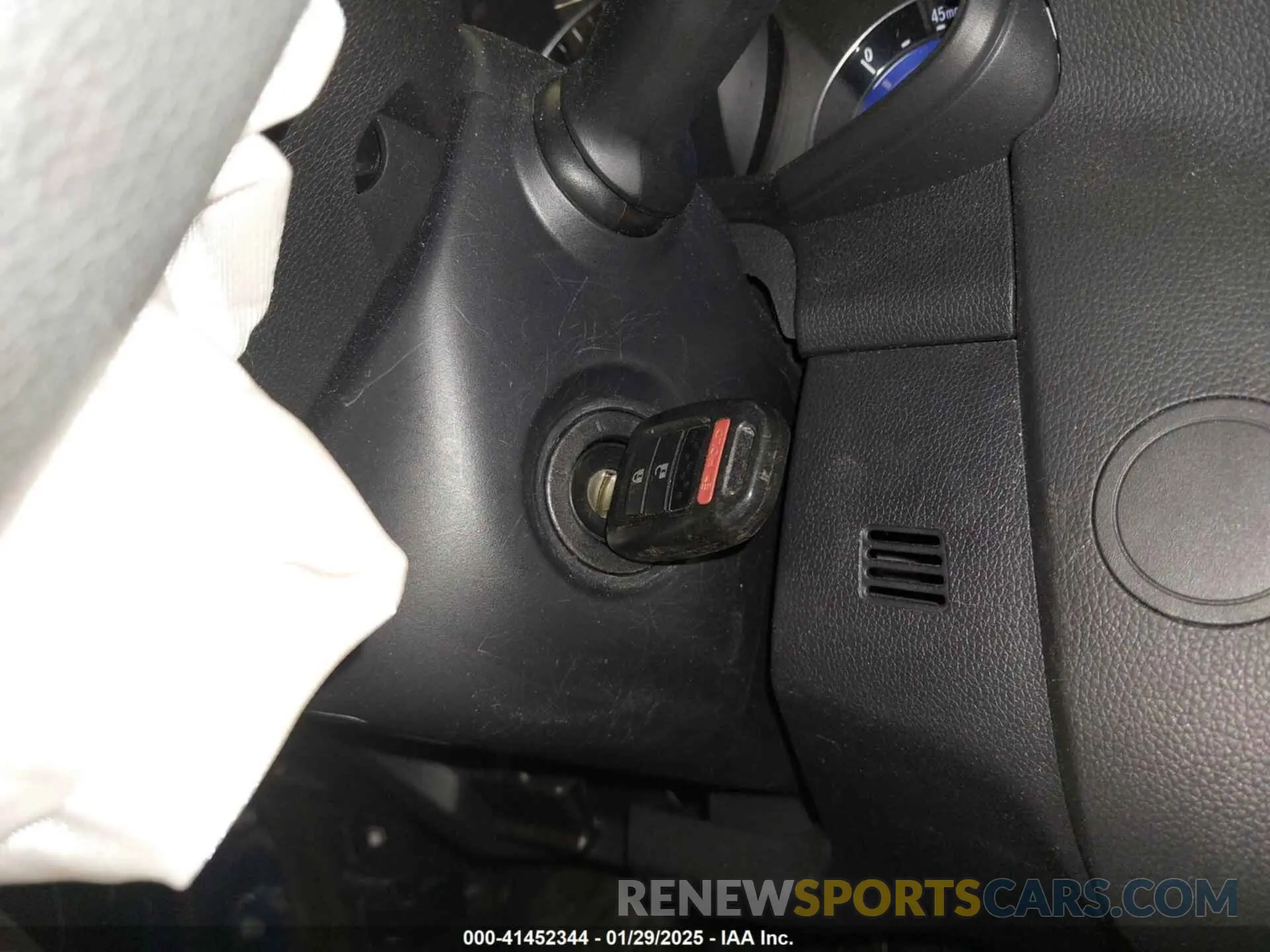 11 Фотография поврежденного автомобиля 3HGGK5H41LM718169 HONDA FIT 2020