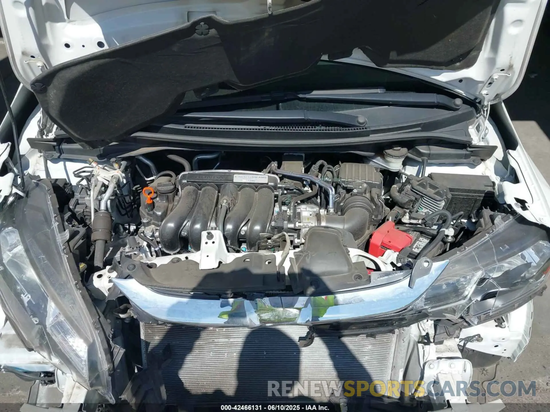 10 Photograph of a damaged car 3HGGK5H41LM718351 HONDA FIT 2020