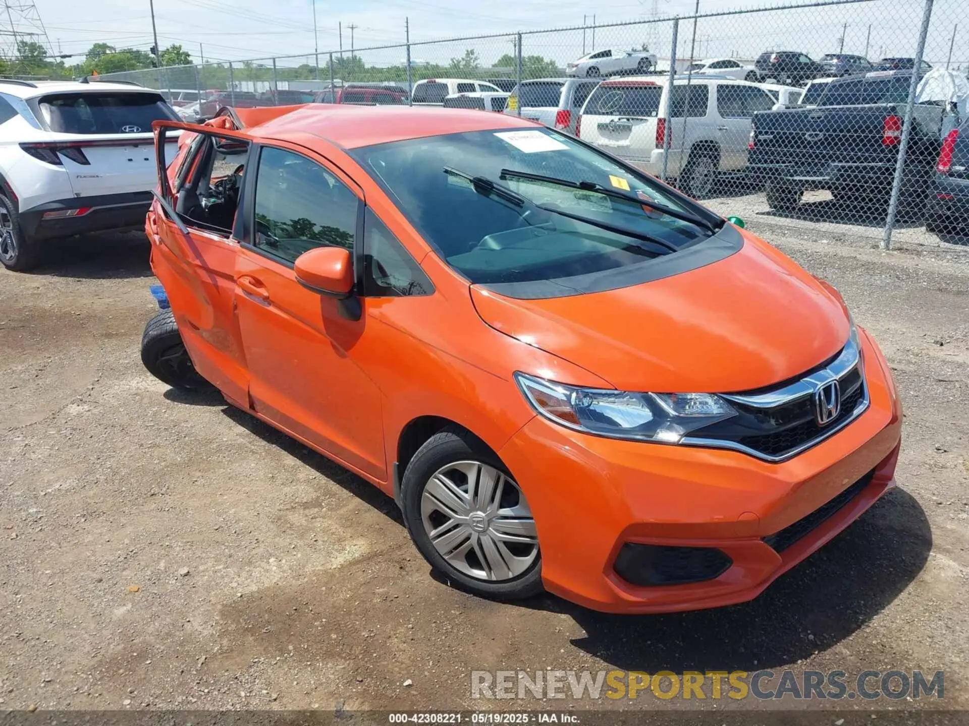 1 Photograph of a damaged car 3HGGK5H42LM727687 HONDA FIT 2020