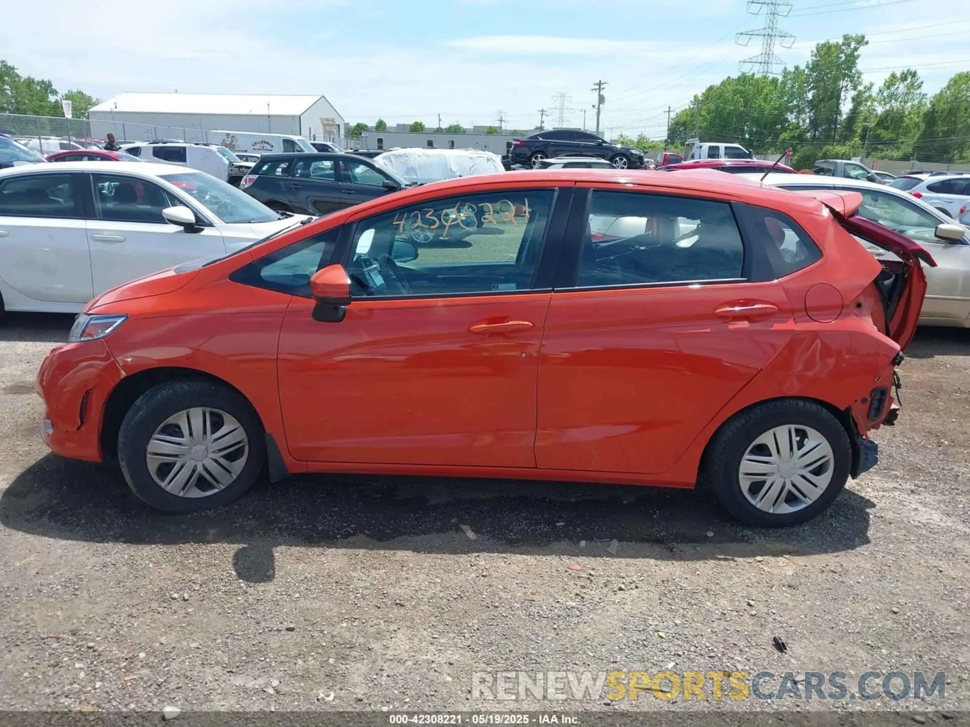 14 Photograph of a damaged car 3HGGK5H42LM727687 HONDA FIT 2020