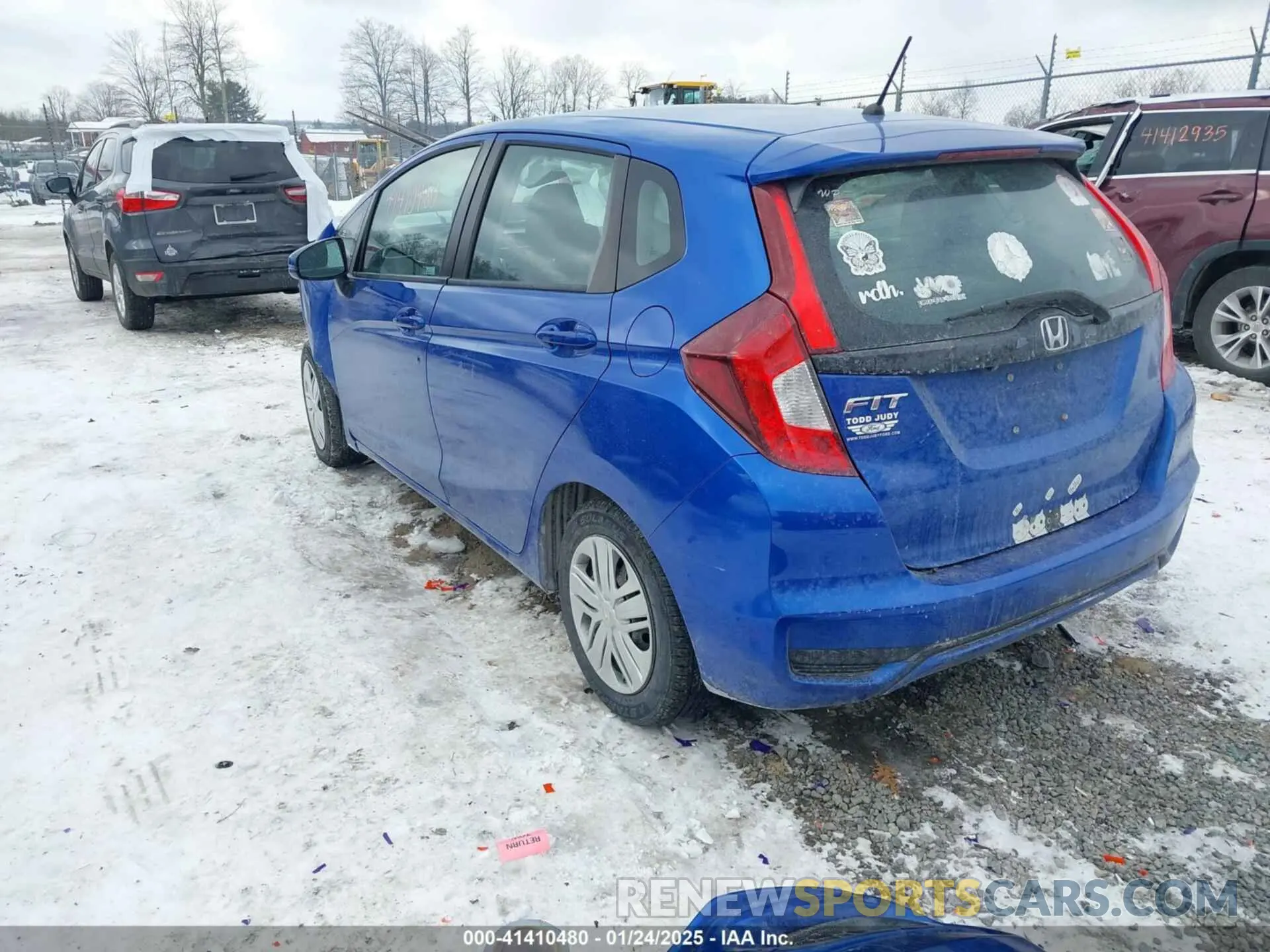 3 Photograph of a damaged car 3HGGK5H43LM716911 HONDA FIT 2020