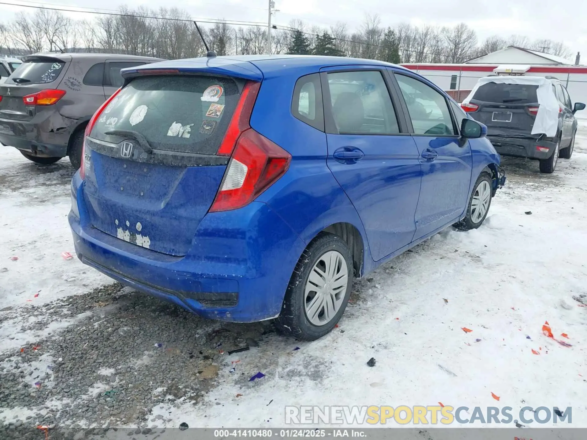 4 Photograph of a damaged car 3HGGK5H43LM716911 HONDA FIT 2020