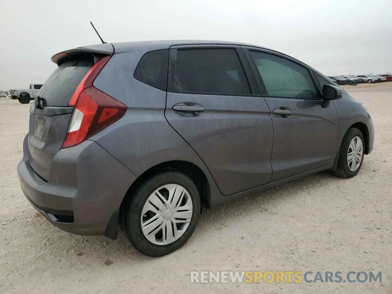 3 Photograph of a damaged car 3HGGK5H43LM720506 HONDA FIT 2020