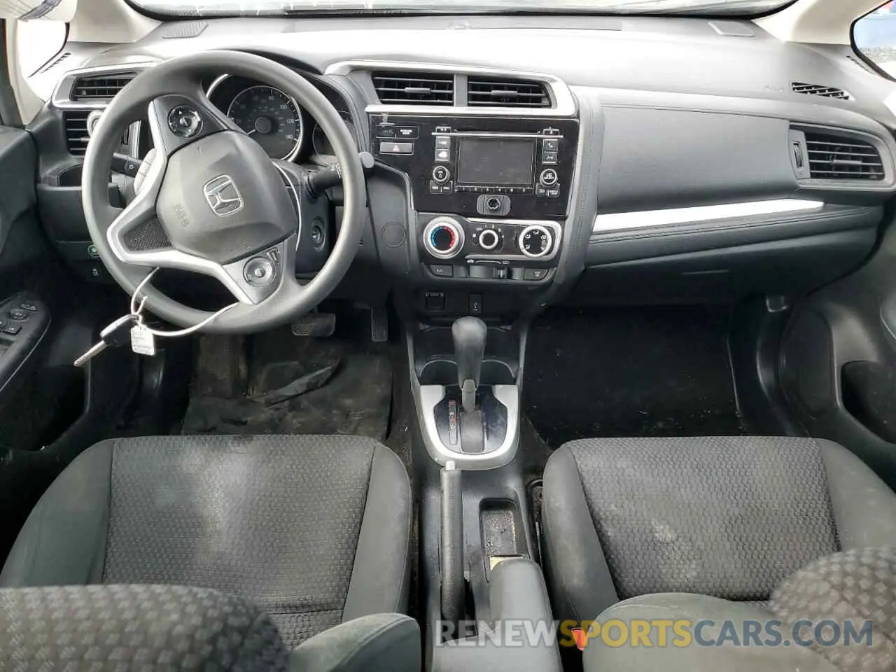 8 Photograph of a damaged car 3HGGK5H43LM726158 HONDA FIT 2020