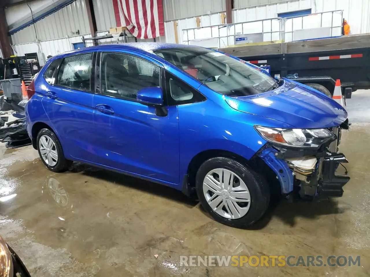 4 Photograph of a damaged car 3HGGK5H44LM722751 HONDA FIT 2020