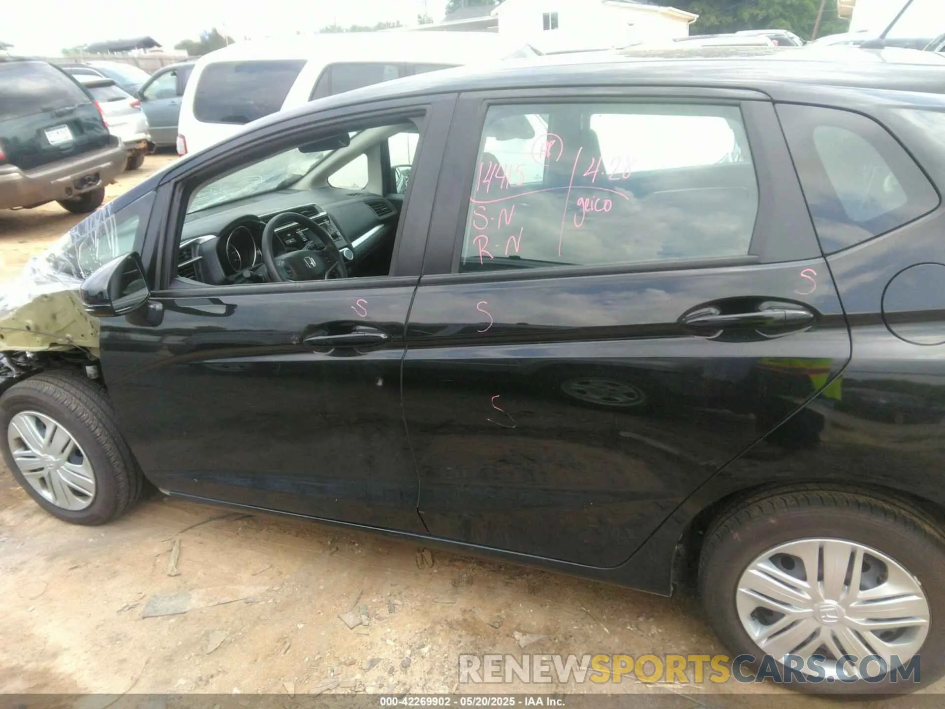 14 Фотография поврежденного автомобиля 3HGGK5H44LM727805 HONDA FIT 2020