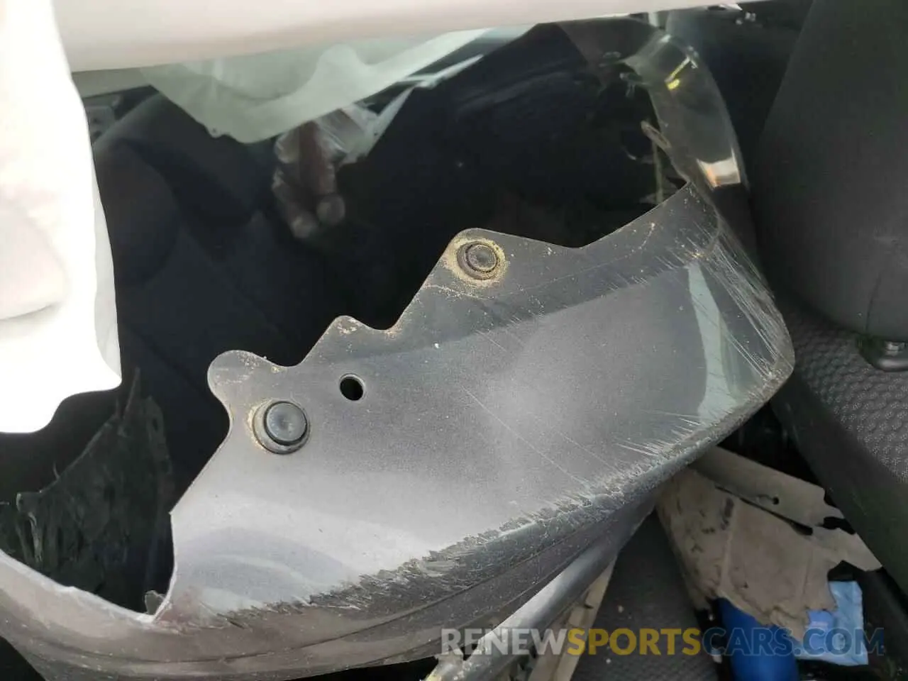 12 Фотография поврежденного автомобиля 3HGGK5H45LM701620 HONDA FIT 2020