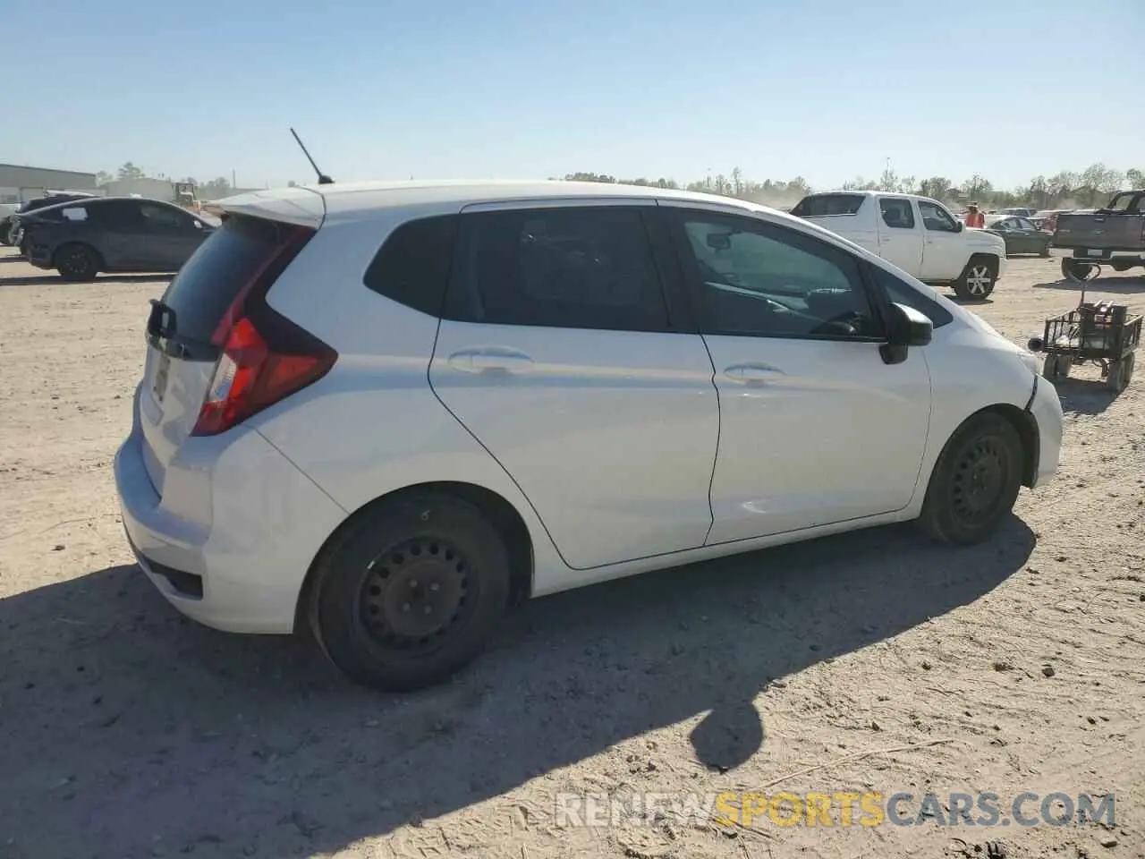 3 Фотография поврежденного автомобиля 3HGGK5H45LM717073 HONDA FIT 2020