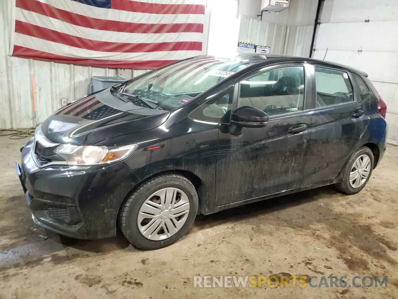 1 Photograph of a damaged car 3HGGK5H46LM713338 HONDA FIT 2020