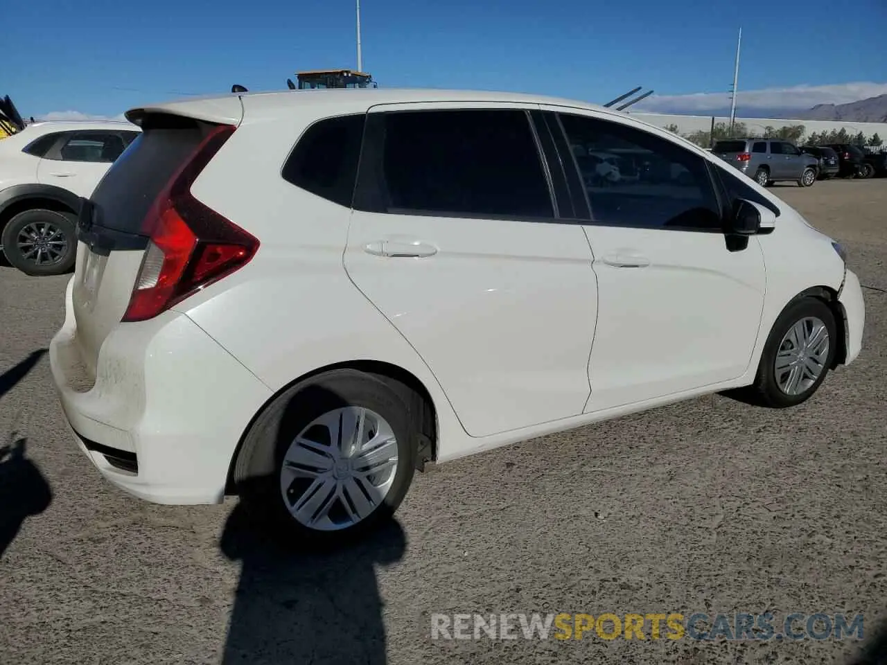 3 Photograph of a damaged car 3HGGK5H47LM725711 HONDA FIT 2020