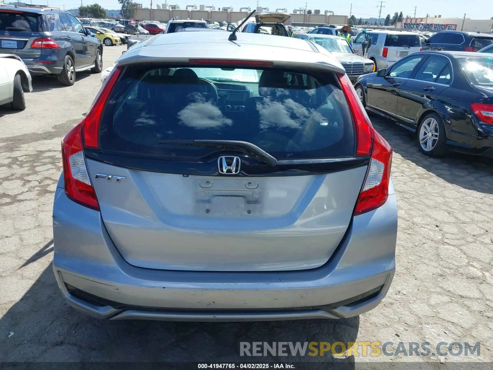 17 Фотография поврежденного автомобиля 3HGGK5H49LM724771 HONDA FIT 2020