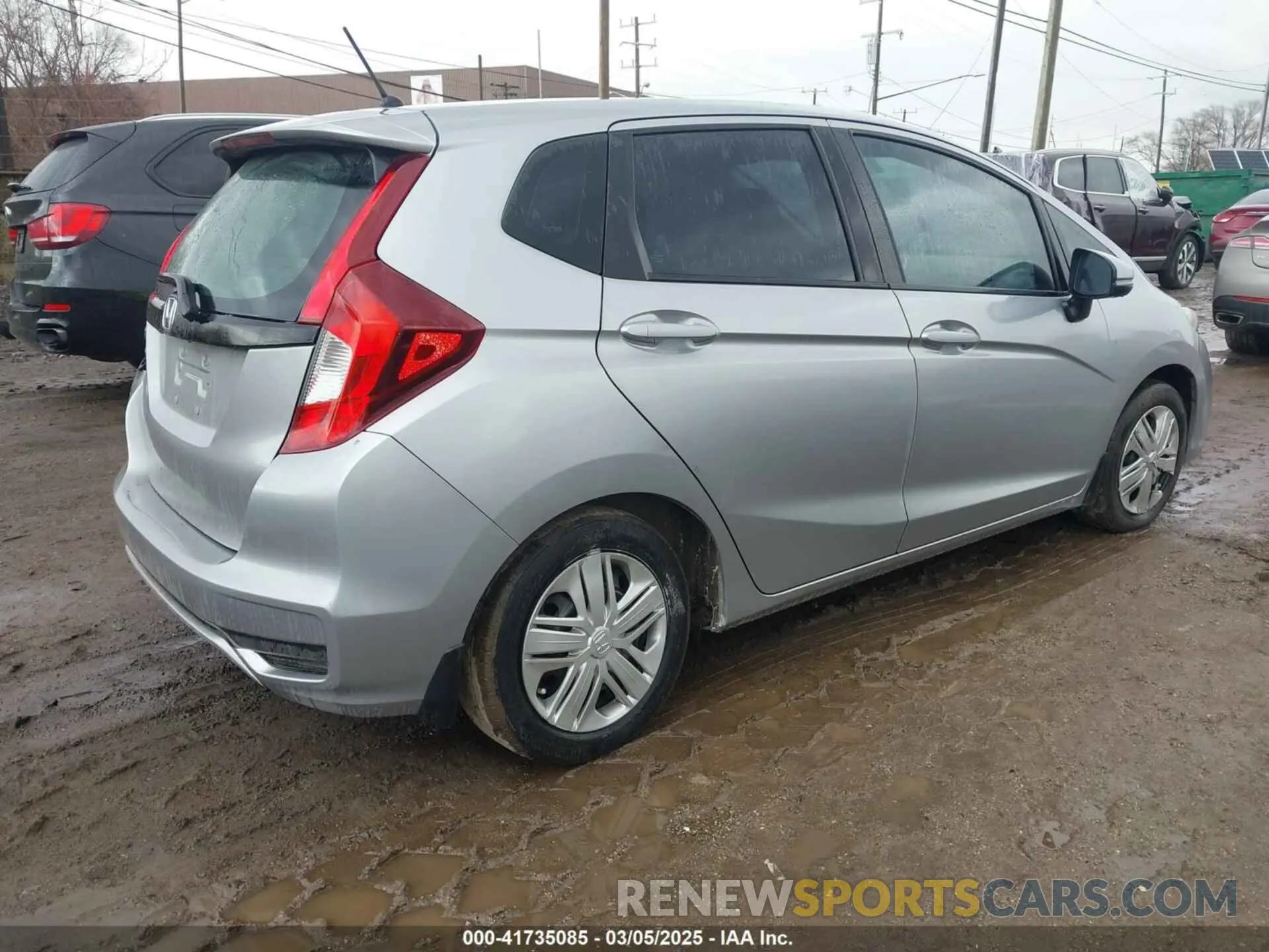 4 Photograph of a damaged car 3HGGK5H4XLM716002 HONDA FIT 2020
