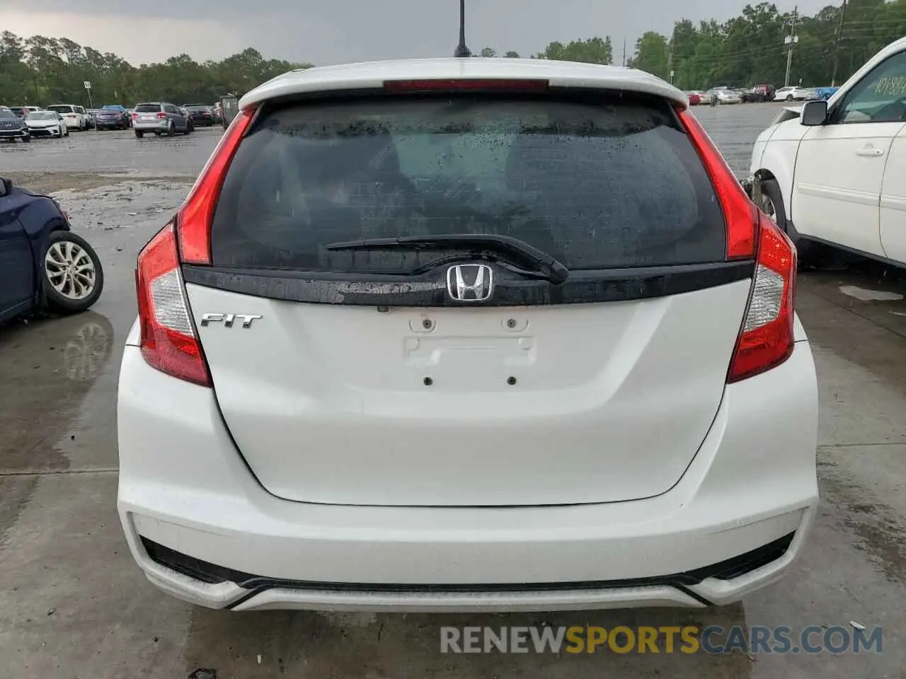 6 Photograph of a damaged car 3HGGK5H4XLM726402 HONDA FIT 2020