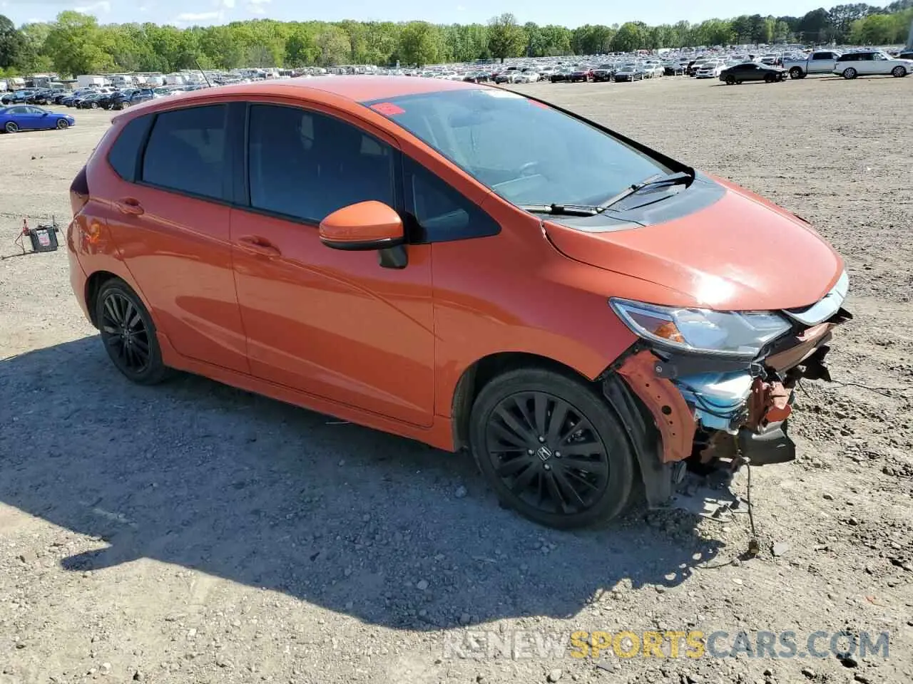 4 Photograph of a damaged car 3HGGK5H61LM721476 HONDA FIT 2020