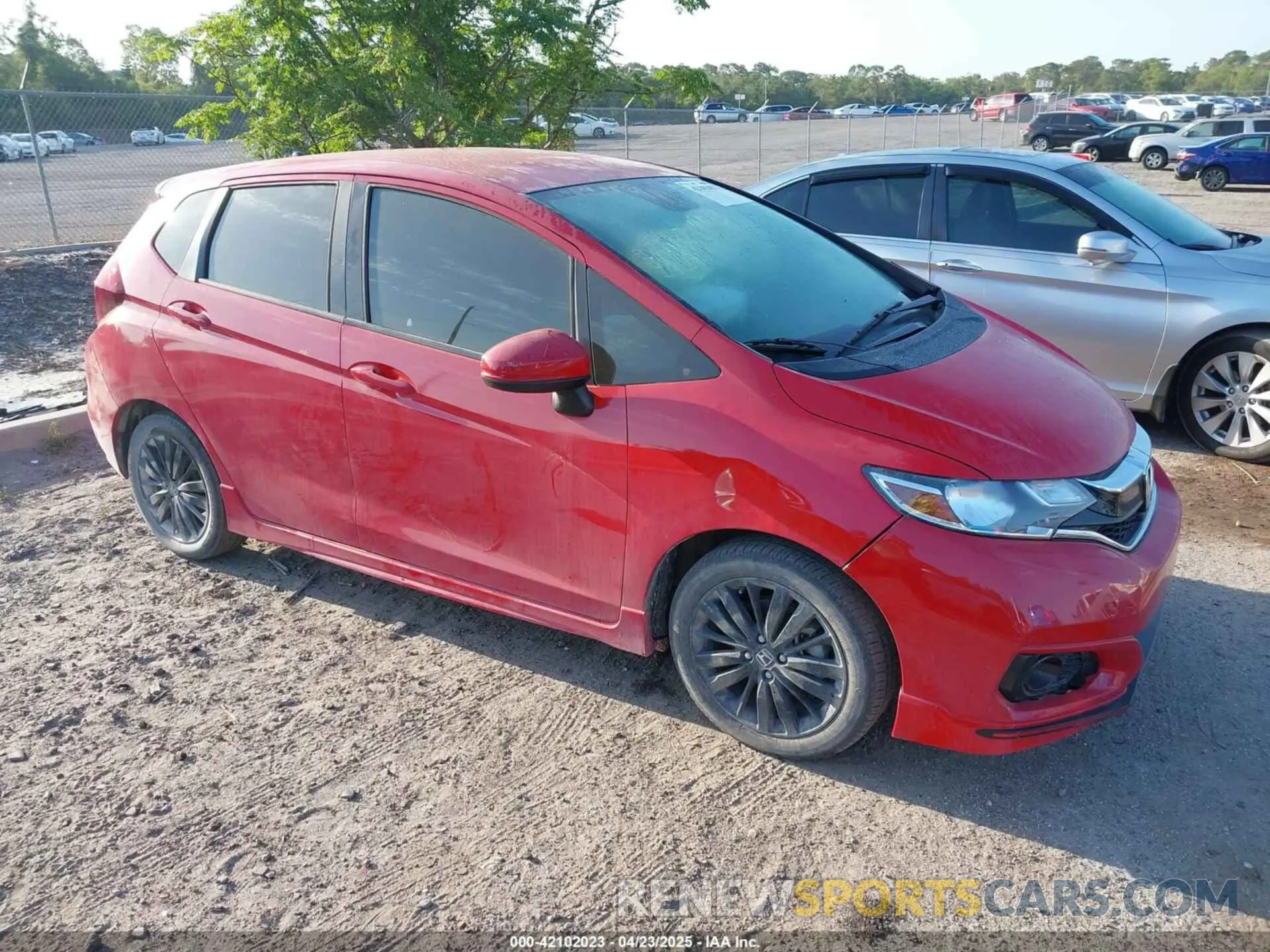 1 Фотография поврежденного автомобиля 3HGGK5H63LM718904 HONDA FIT 2020