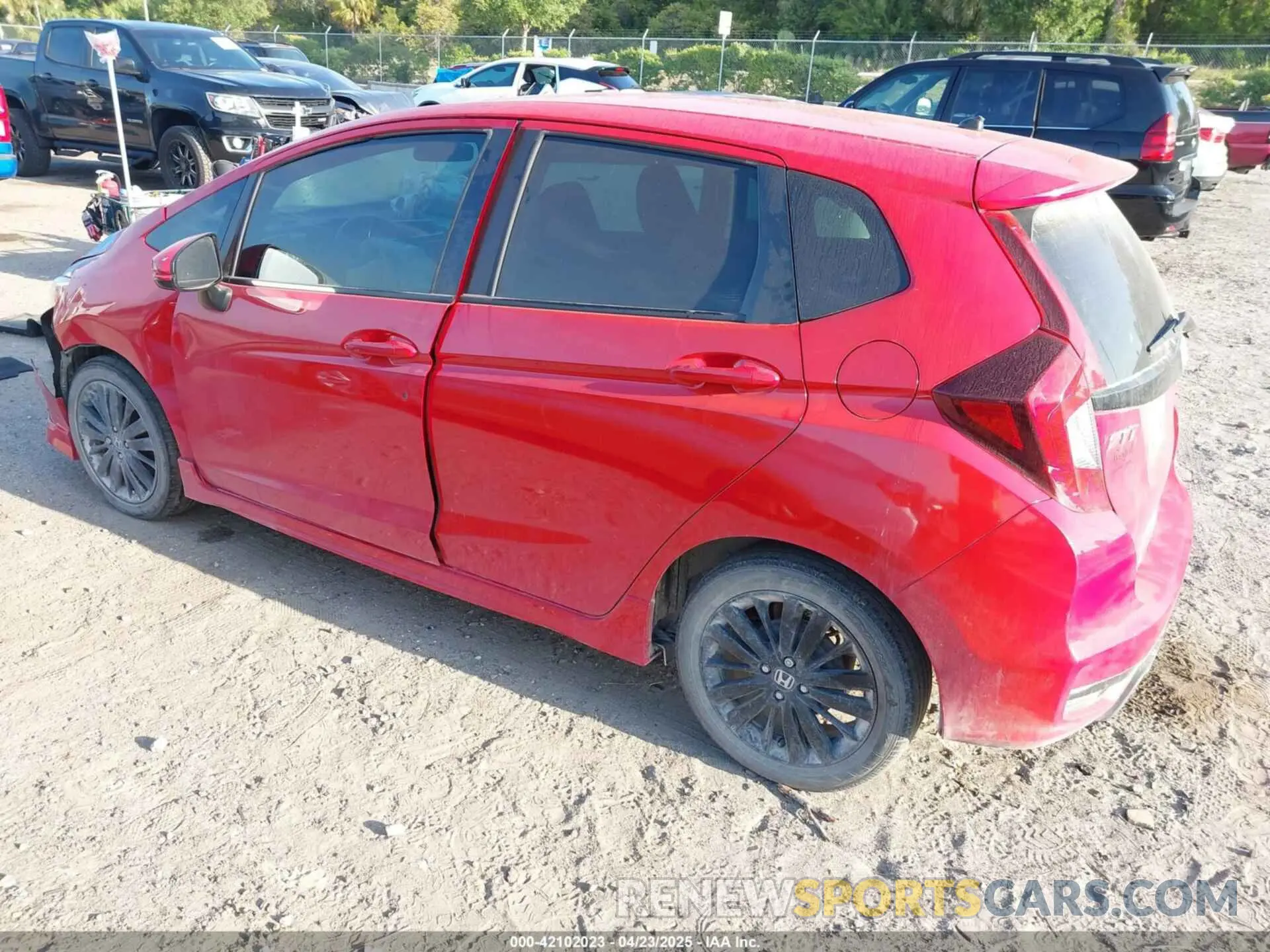 3 Фотография поврежденного автомобиля 3HGGK5H63LM718904 HONDA FIT 2020