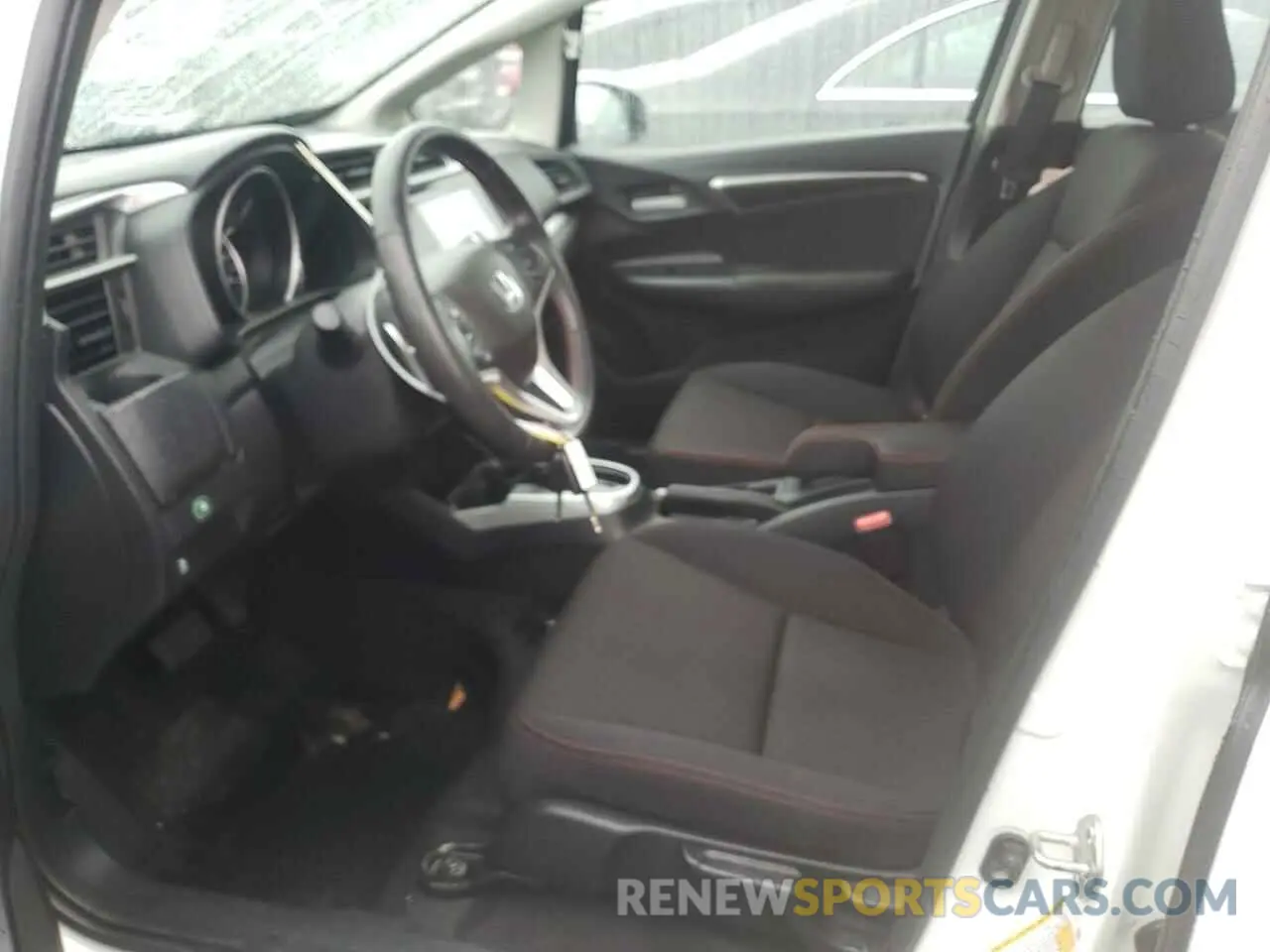 7 Photograph of a damaged car 3HGGK5H64LM730575 HONDA FIT 2020