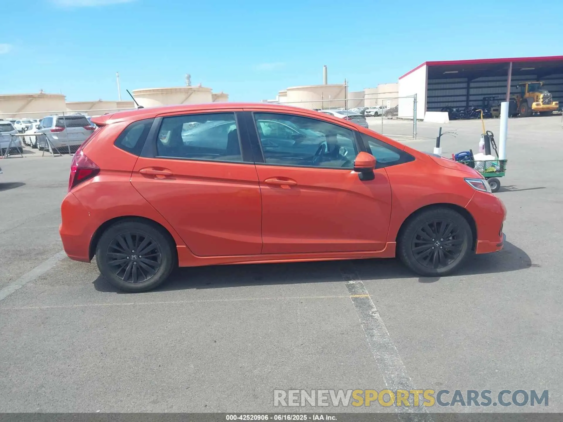 13 Photograph of a damaged car 3HGGK5H66LM715124 HONDA FIT 2020