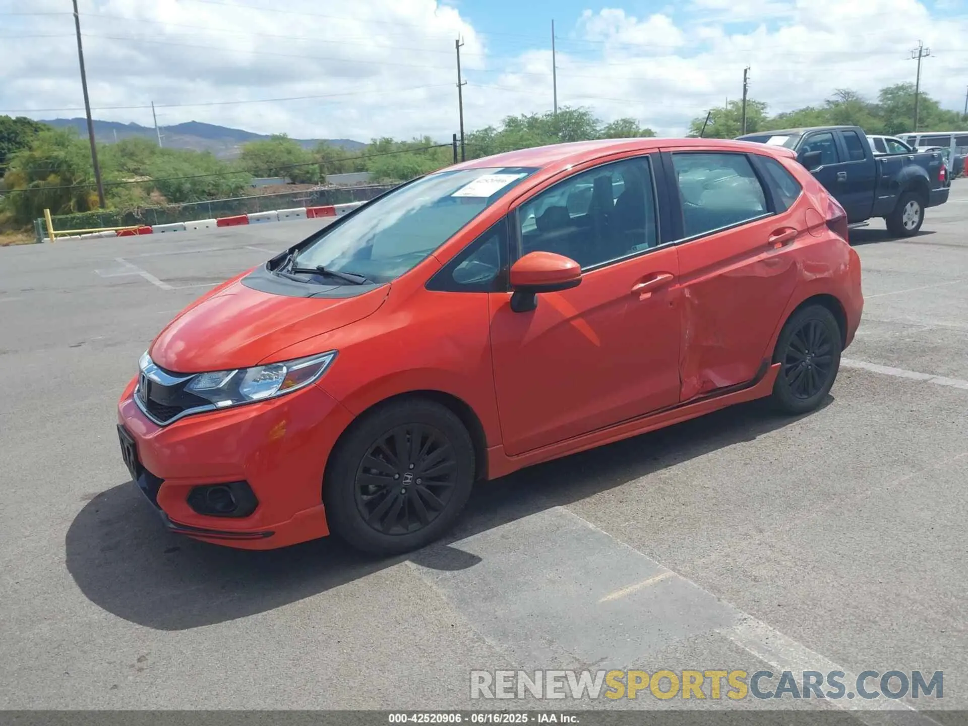 2 Photograph of a damaged car 3HGGK5H66LM715124 HONDA FIT 2020