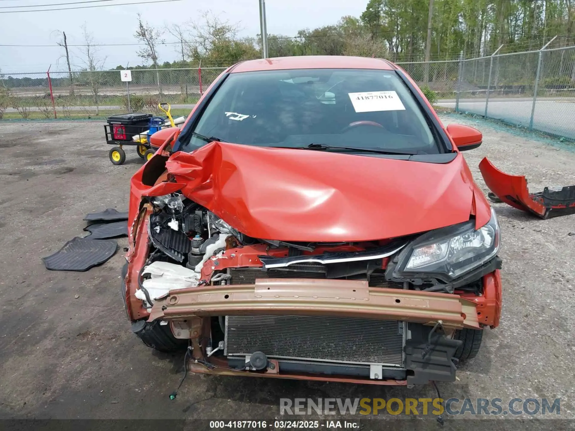 13 Фотография поврежденного автомобиля 3HGGK5H68LM726836 HONDA FIT 2020