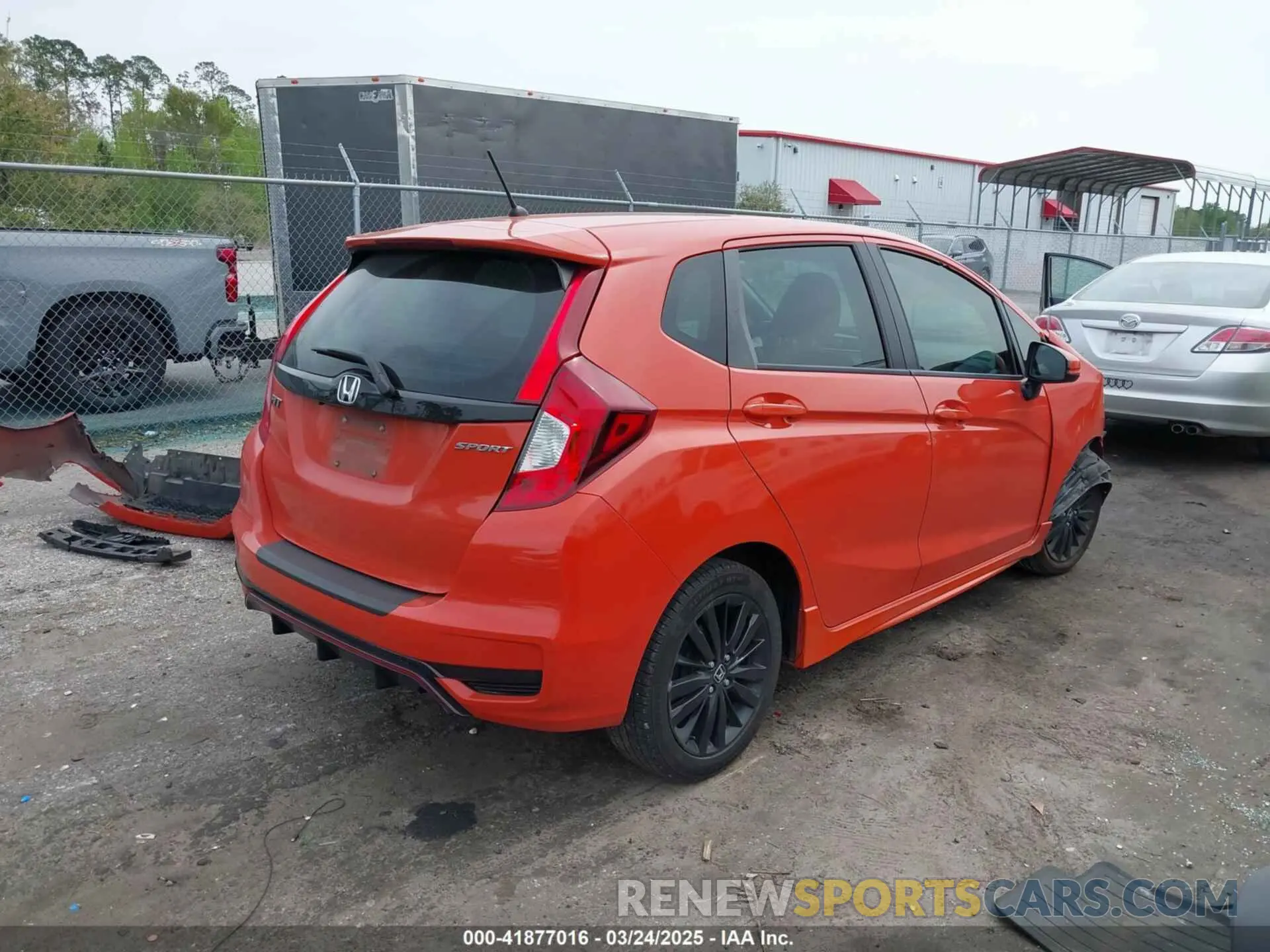 4 Фотография поврежденного автомобиля 3HGGK5H68LM726836 HONDA FIT 2020