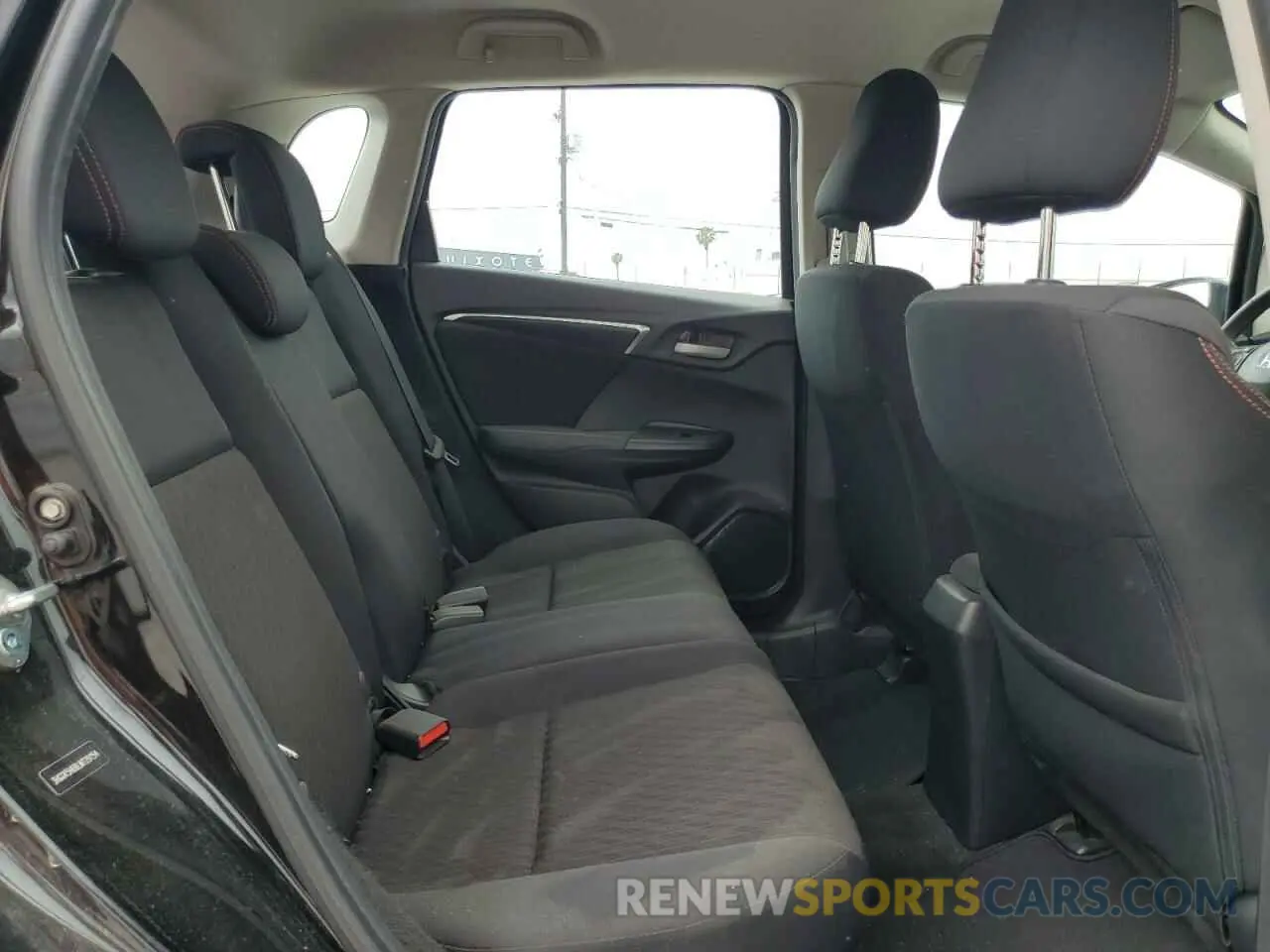 10 Фотография поврежденного автомобиля 3HGGK5H68LM729154 HONDA FIT 2020