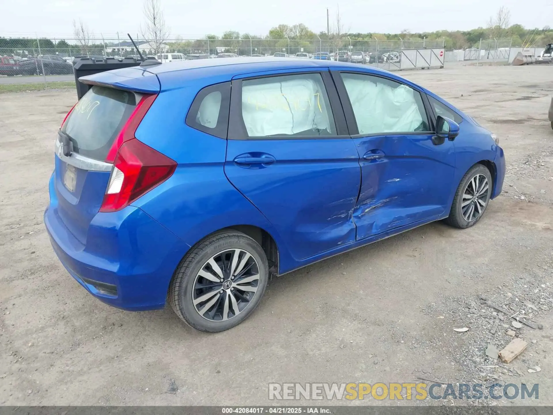 4 Фотография поврежденного автомобиля 3HGGK5H83LM730973 HONDA FIT 2020
