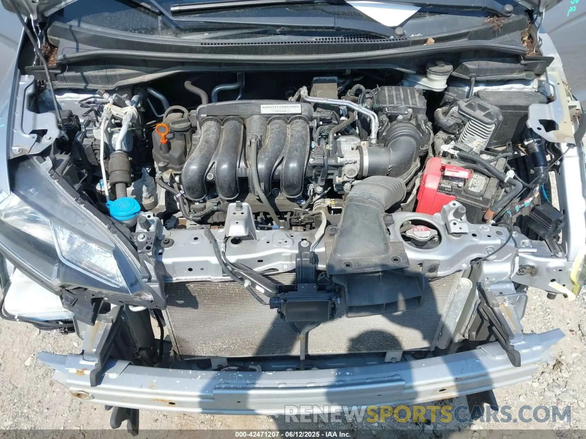 10 Photograph of a damaged car 3HGGK5H85LM714354 HONDA FIT 2020
