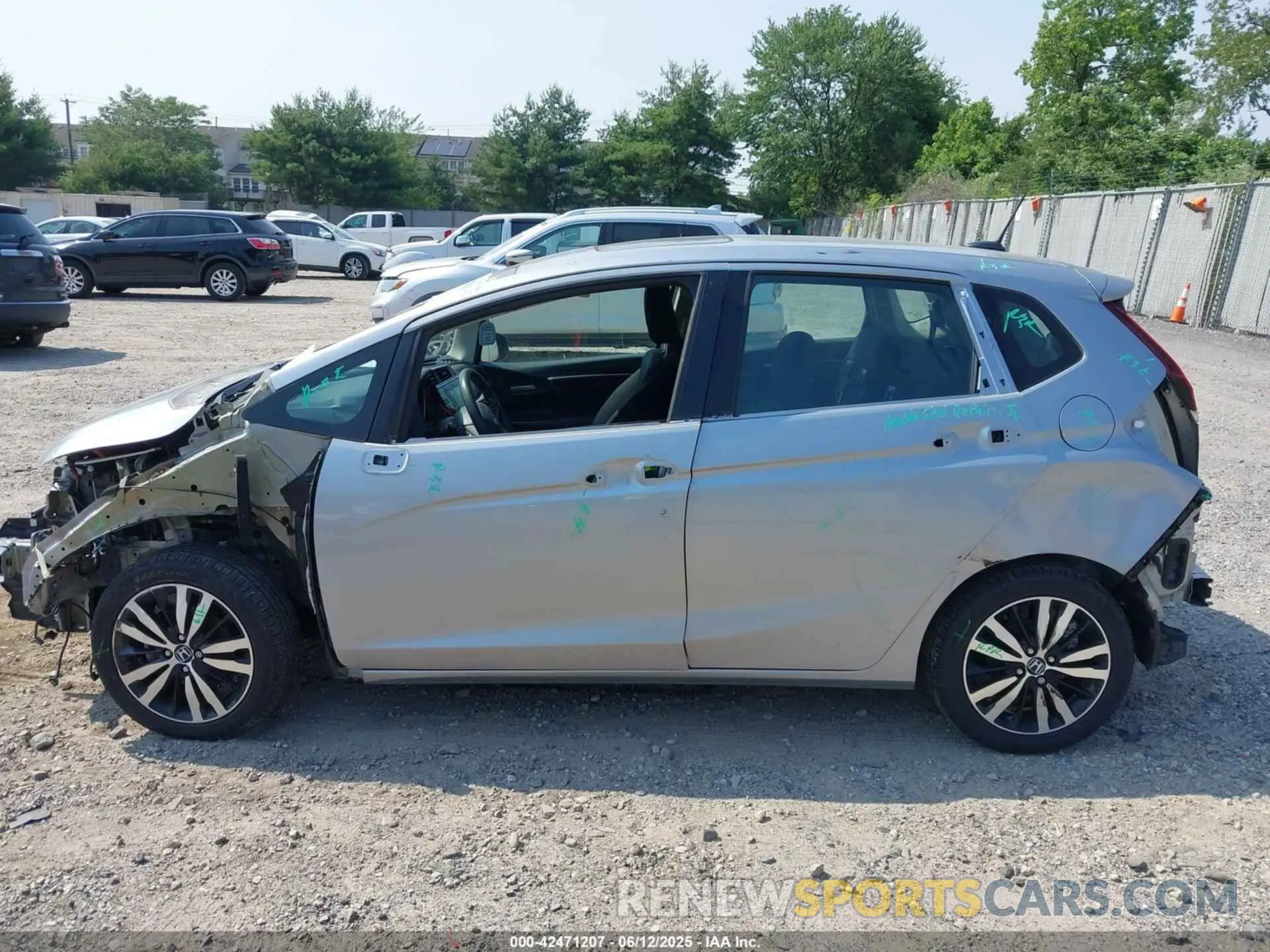 14 Photograph of a damaged car 3HGGK5H85LM714354 HONDA FIT 2020