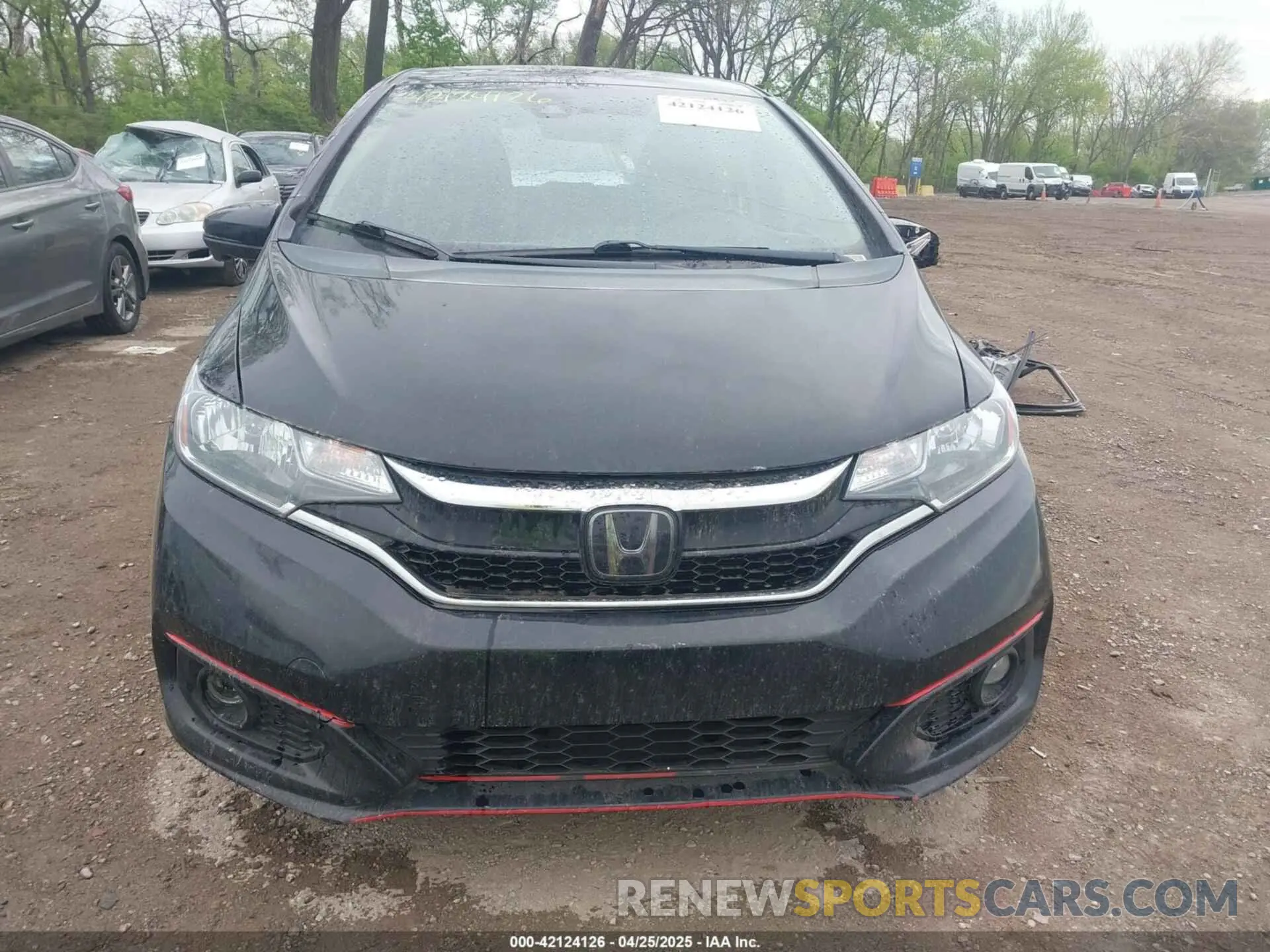 13 Photograph of a damaged car 3HGGK5H88LM716504 HONDA FIT 2020