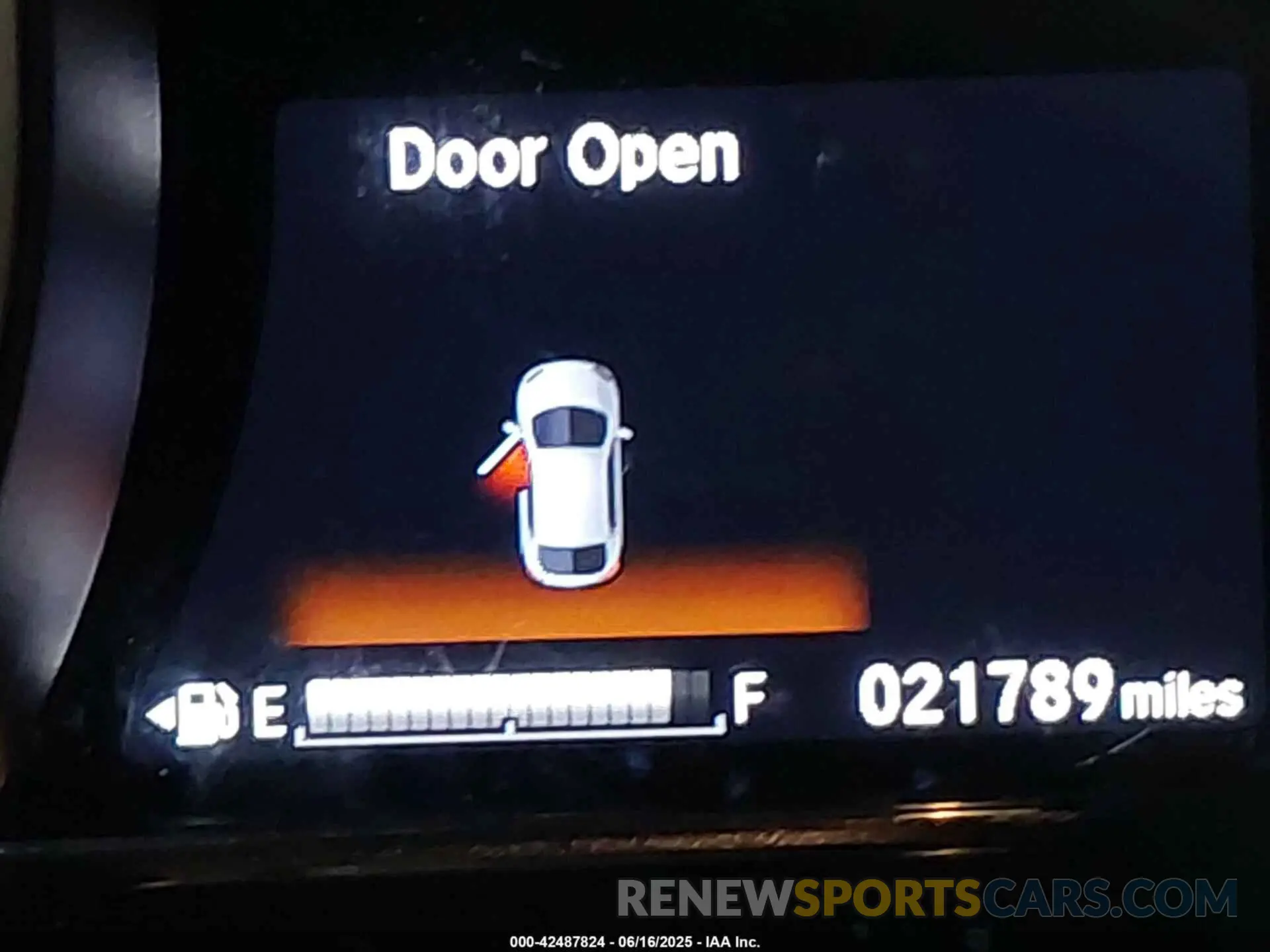 16 Фотография поврежденного автомобиля 3HGGK5H88LM729821 HONDA FIT 2020