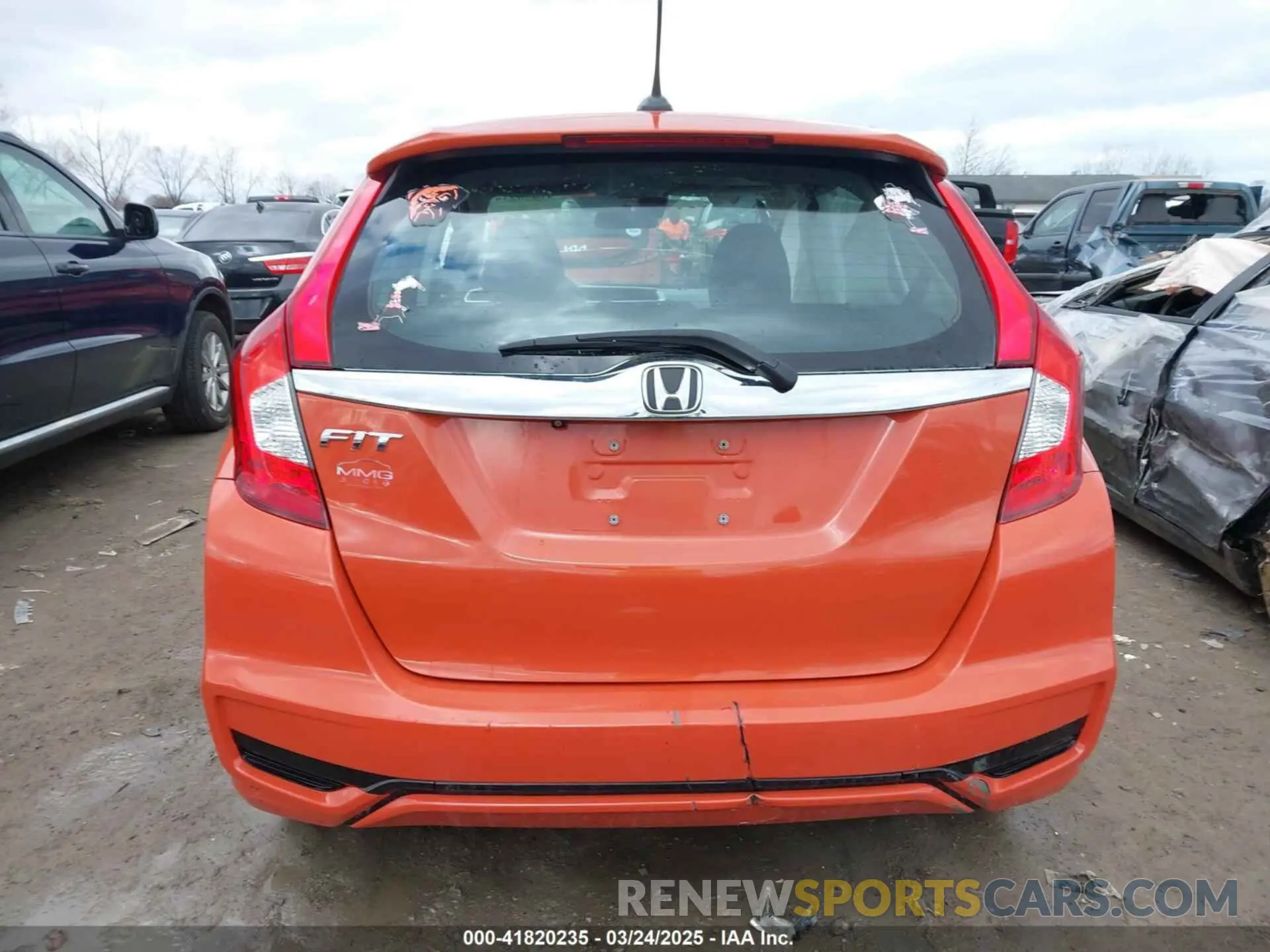 17 Фотография поврежденного автомобиля 3HGGK5H8XLM709232 HONDA FIT 2020