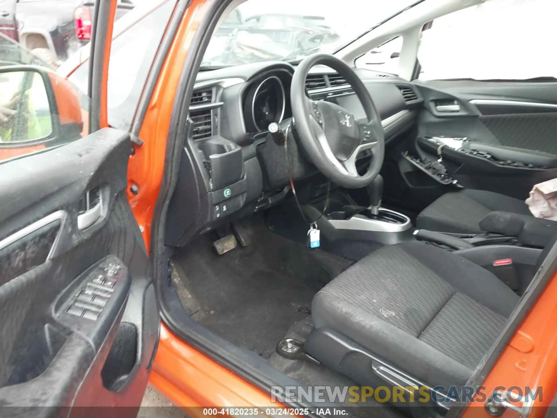 5 Фотография поврежденного автомобиля 3HGGK5H8XLM709232 HONDA FIT 2020