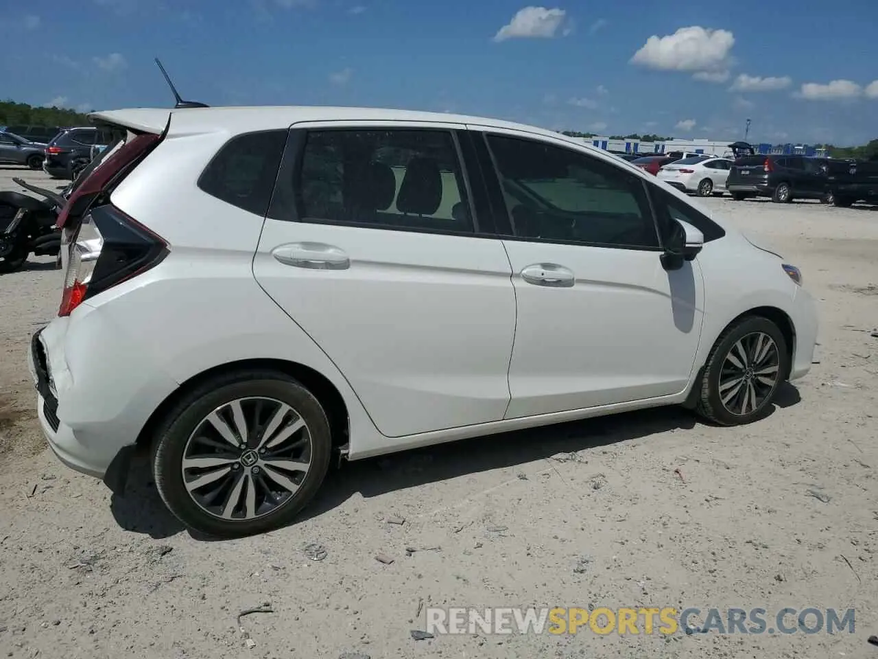 3 Photograph of a damaged car 3HGGK5H93LM709355 HONDA FIT 2020