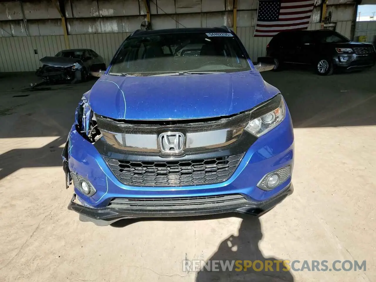 5 Photograph of a damaged car 3CZRU5H11KG702956 HONDA HR-V 2019