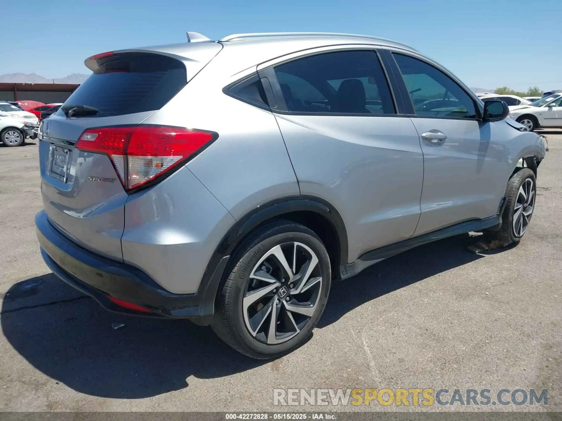 4 Фотография поврежденного автомобиля 3CZRU5H12KG706059 HONDA HR-V 2019