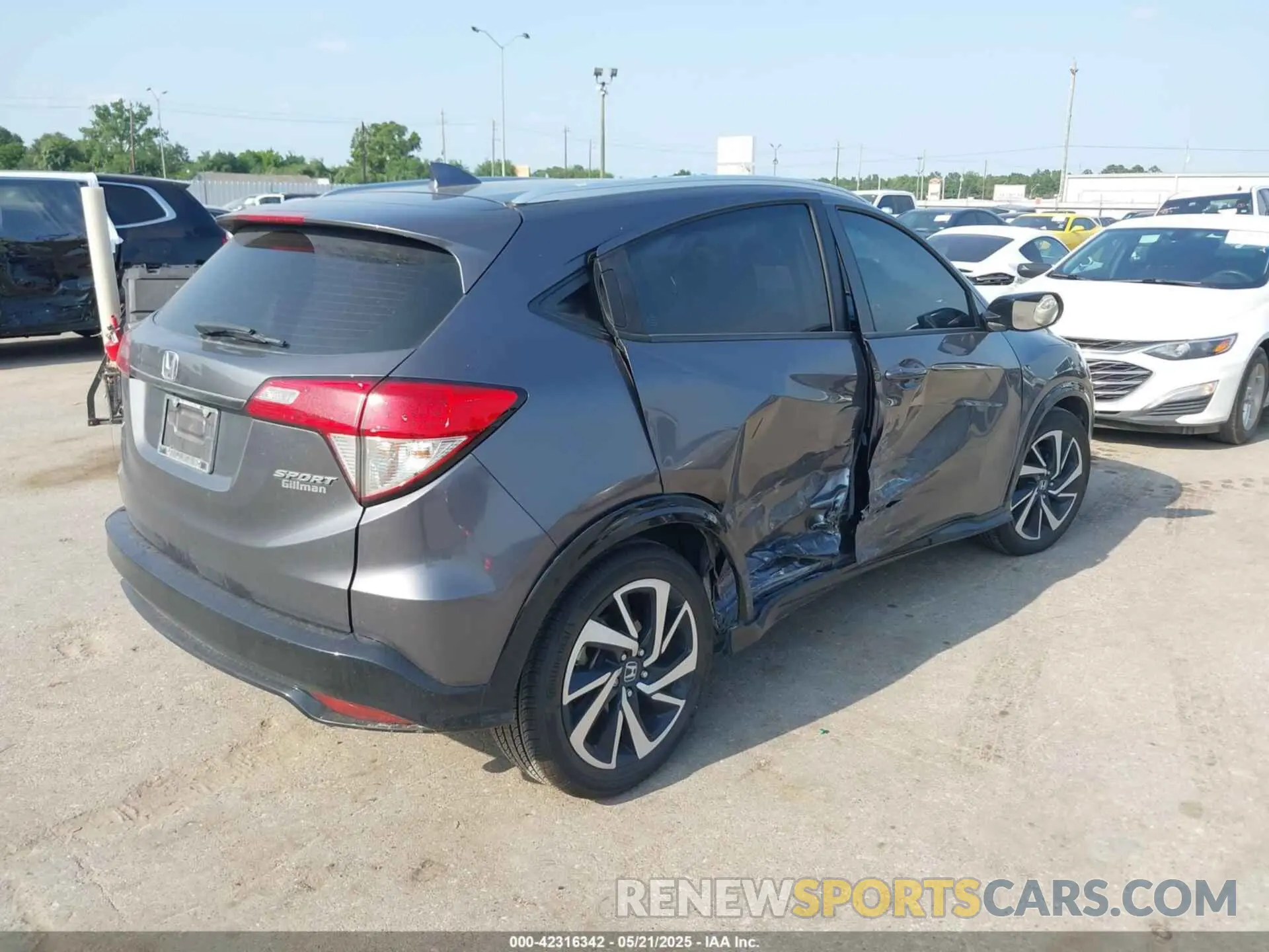 4 Фотография поврежденного автомобиля 3CZRU5H15KG705987 HONDA HR-V 2019