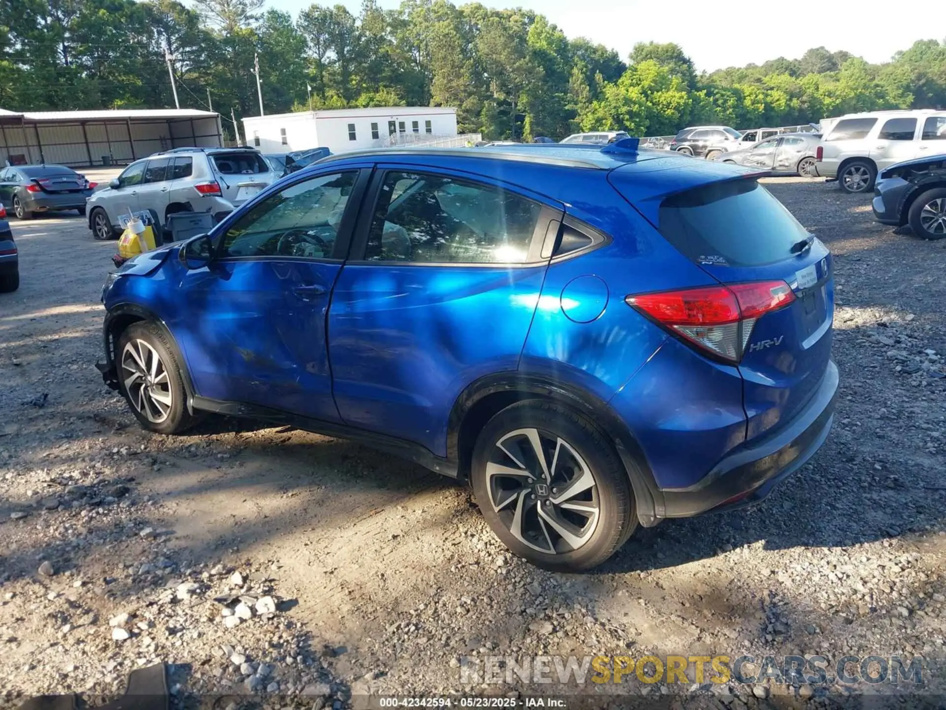 3 Фотография поврежденного автомобиля 3CZRU5H15KM726338 HONDA HR-V 2019