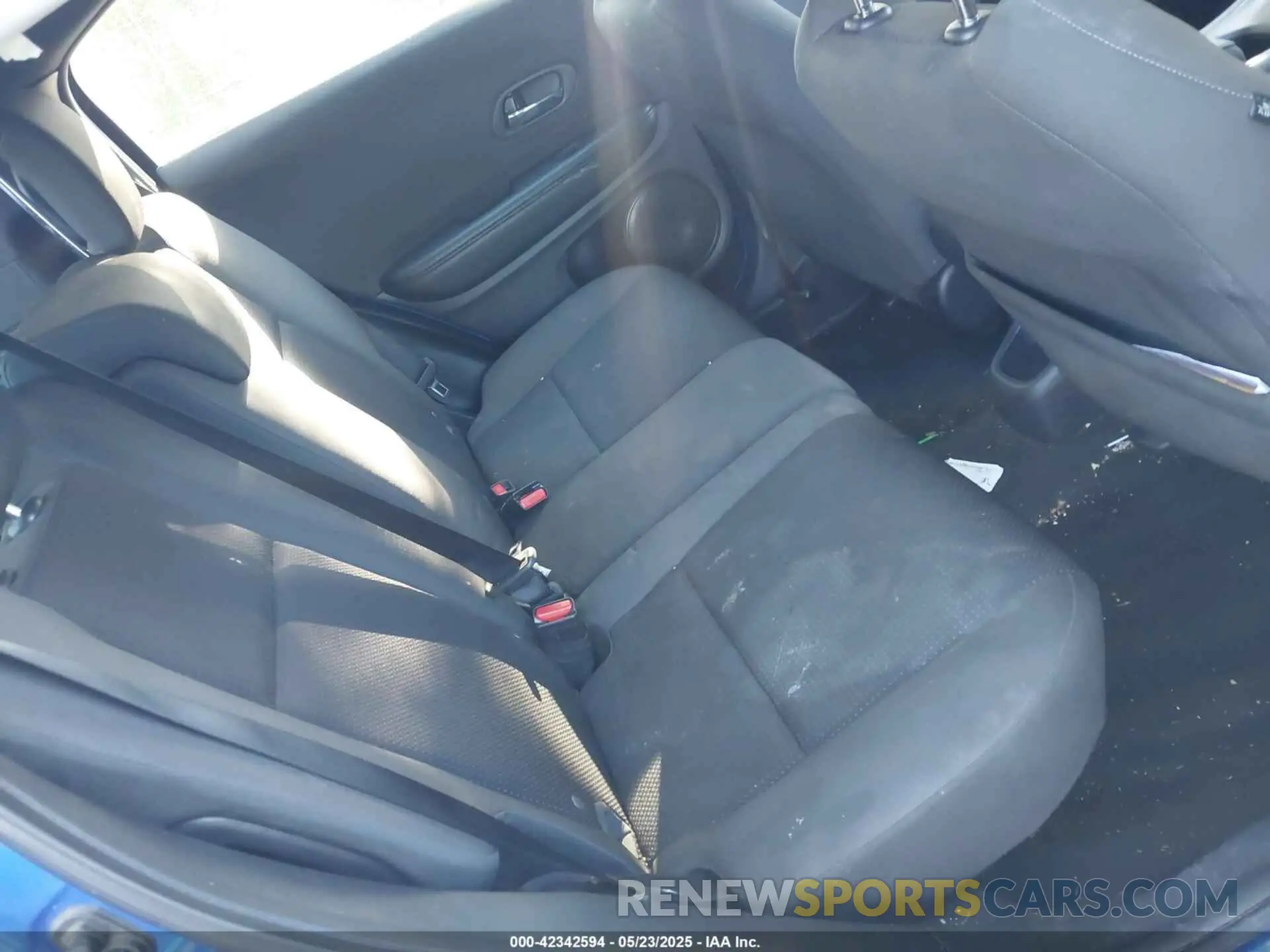 8 Фотография поврежденного автомобиля 3CZRU5H15KM726338 HONDA HR-V 2019