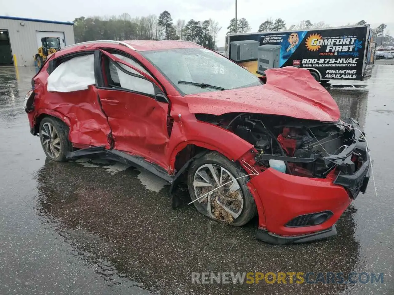 4 Photograph of a damaged car 3CZRU5H16KG706601 HONDA HR-V 2019