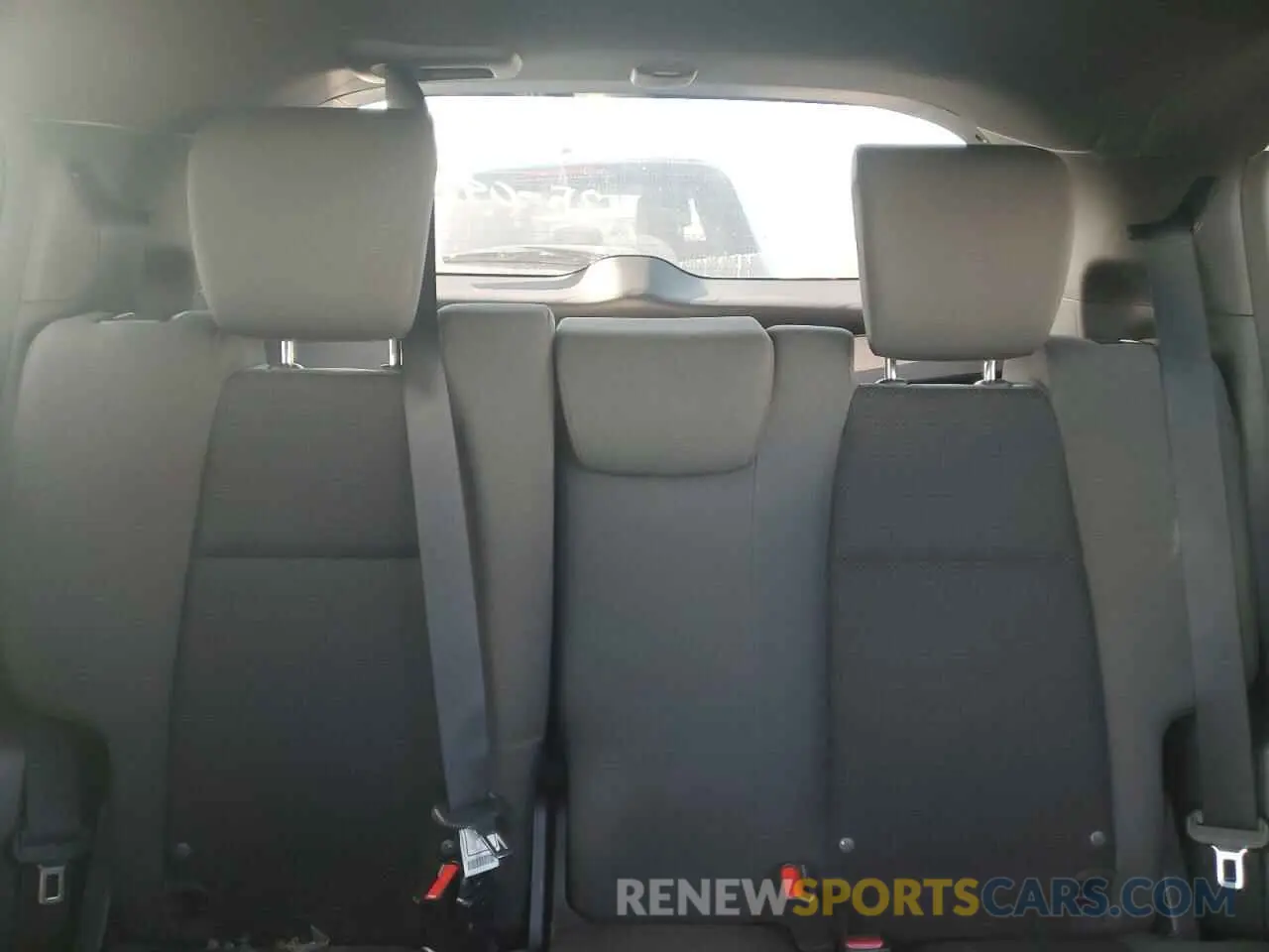 10 Photograph of a damaged car 3CZRU5H18KG702209 HONDA HR-V 2019