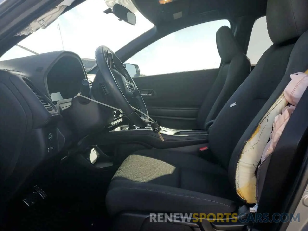 7 Photograph of a damaged car 3CZRU5H18KG702209 HONDA HR-V 2019